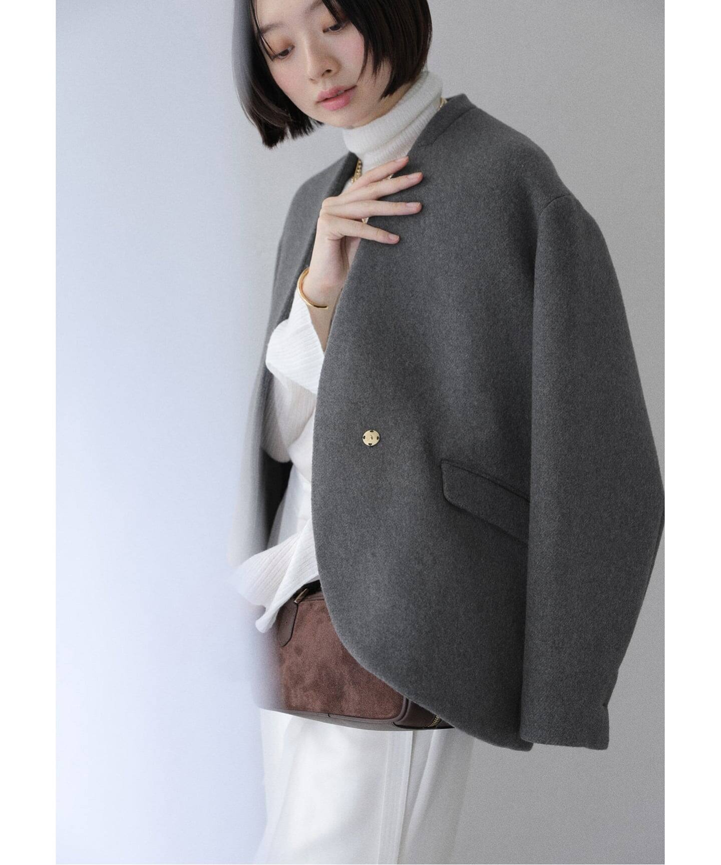 完売品 La TOTALITE ノーカラーショートコート ホワイト 38 ノーカラーショートコート（ノーカラーコート）｜La Totalite（ラ