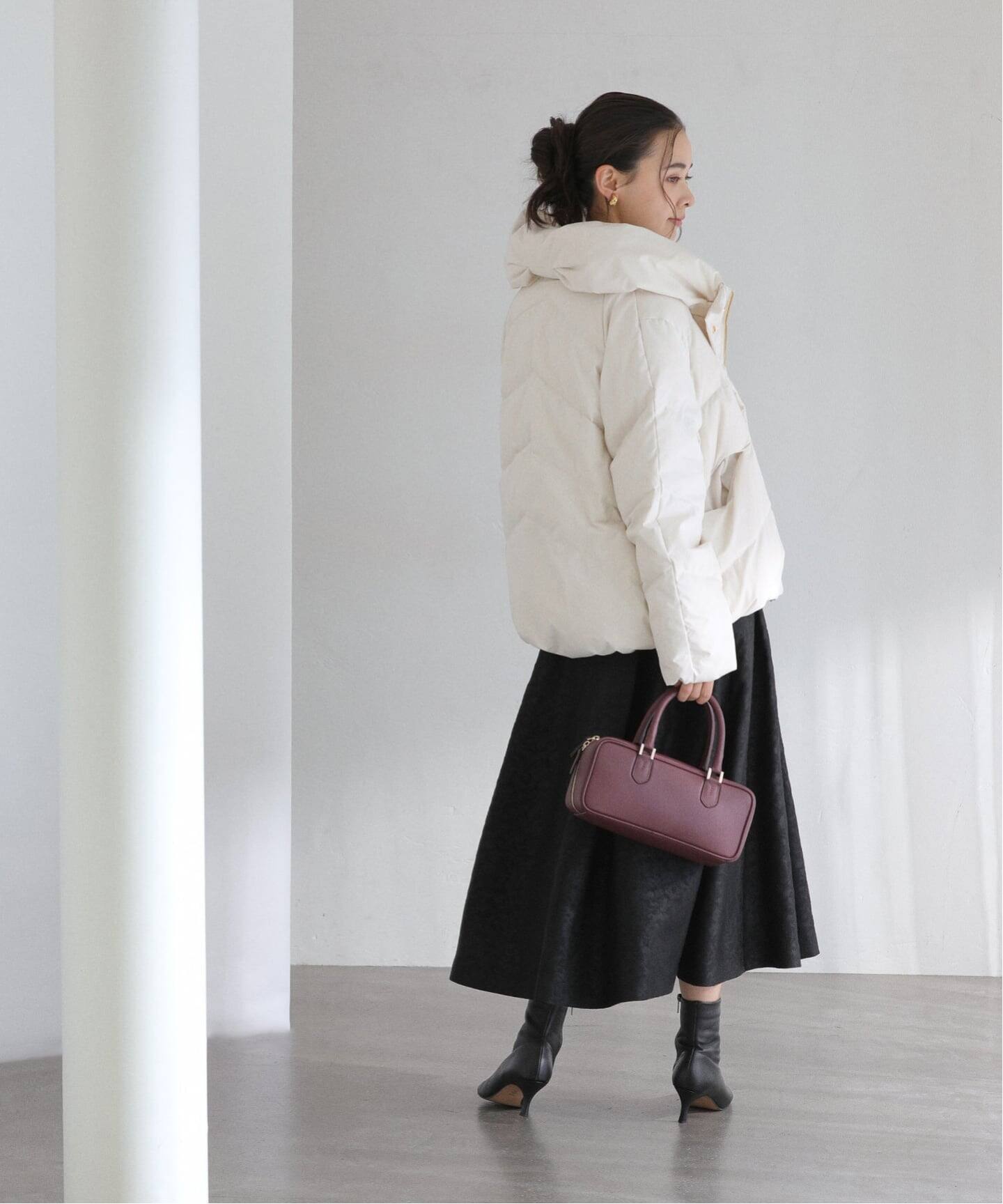 ストレッチショートダウン（ダウンジャケット）｜La Totalite（ラ