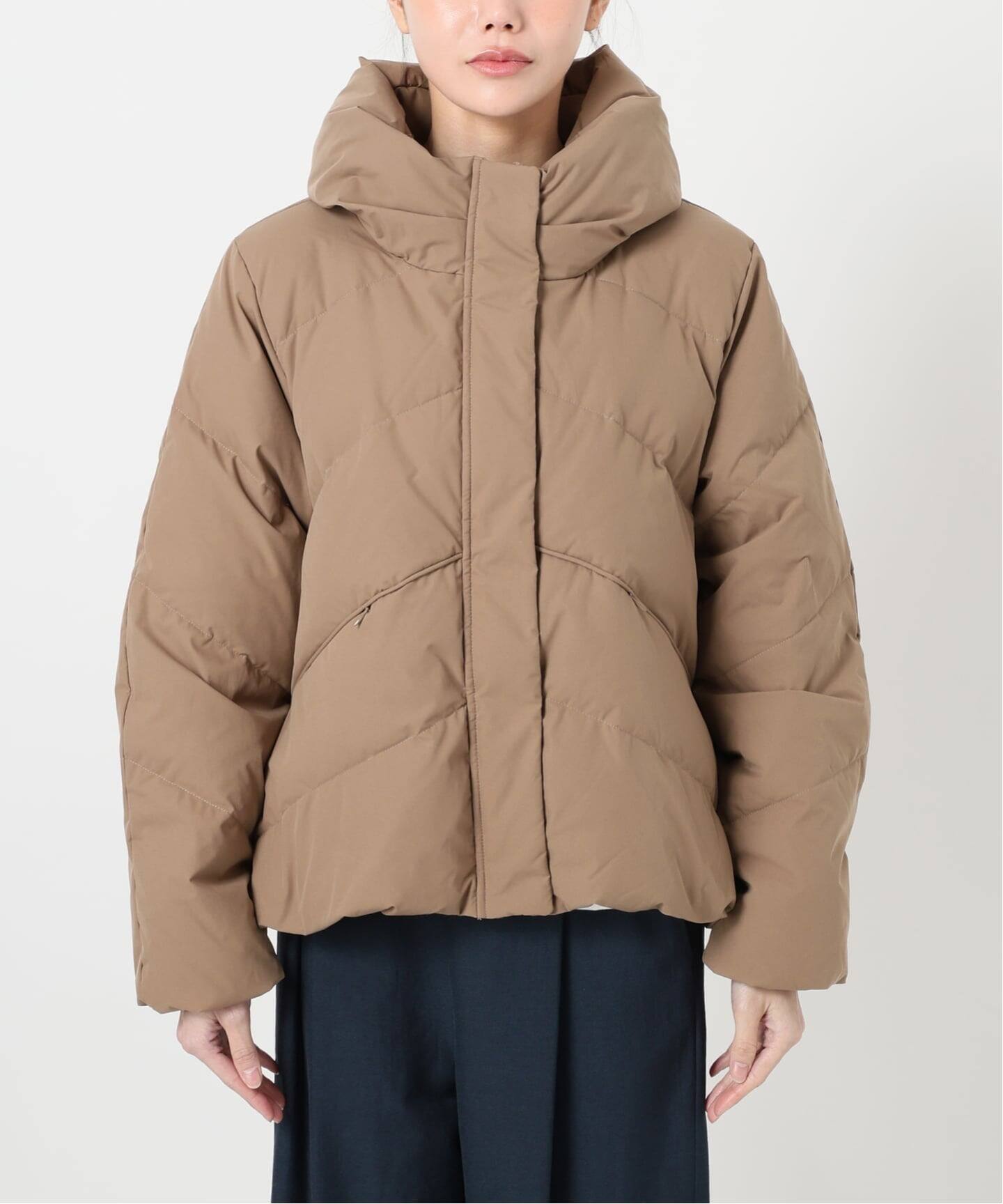 ストレッチショートダウン（ダウンジャケット）｜La Totalite（ラ