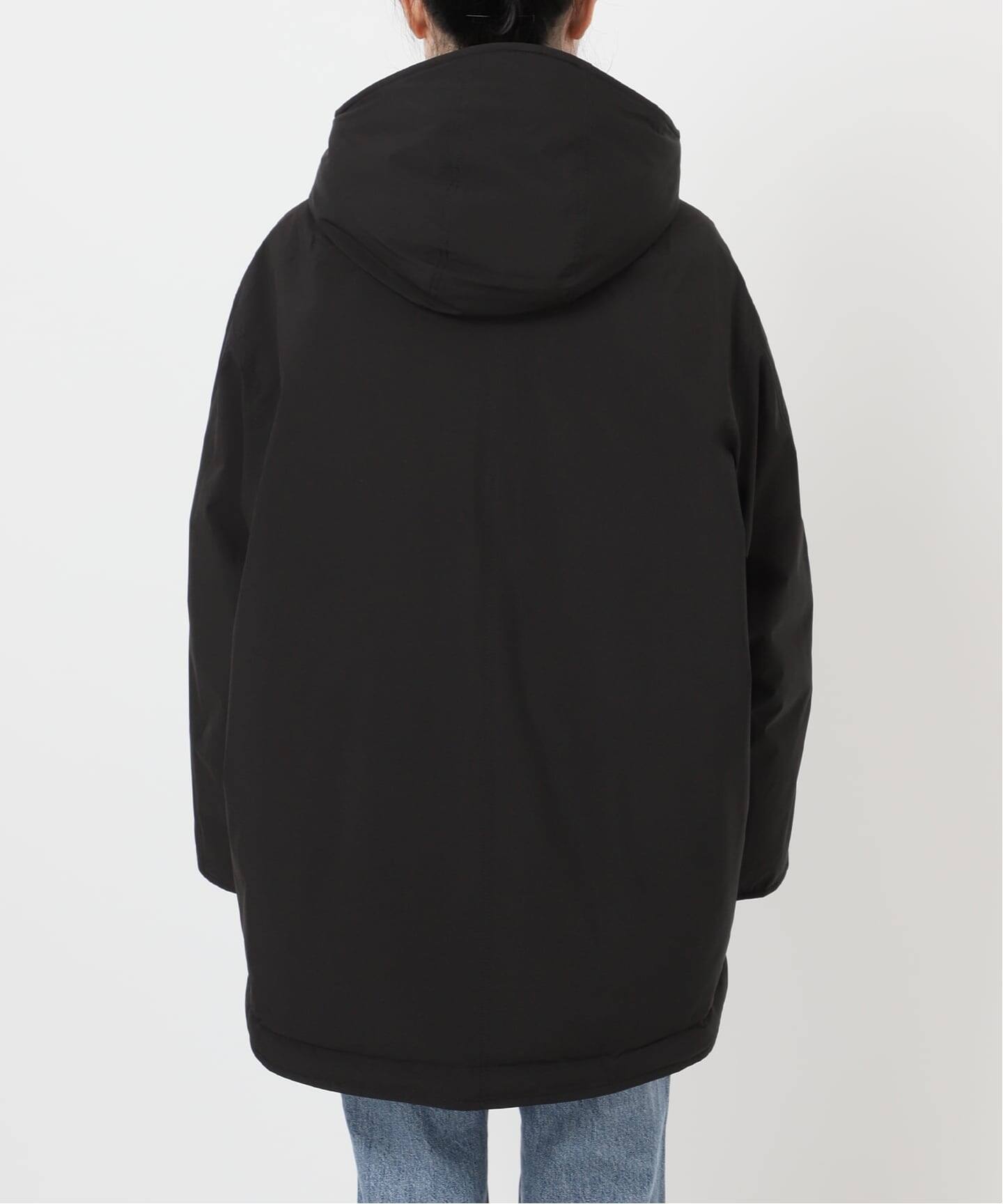 美品 ヒロコビス ハイネックフリルダウンハーフコート 黒 ブラック サイズ11 HERNO ヘルノ ダウンジャケット ダウンコート PI1123D 12017