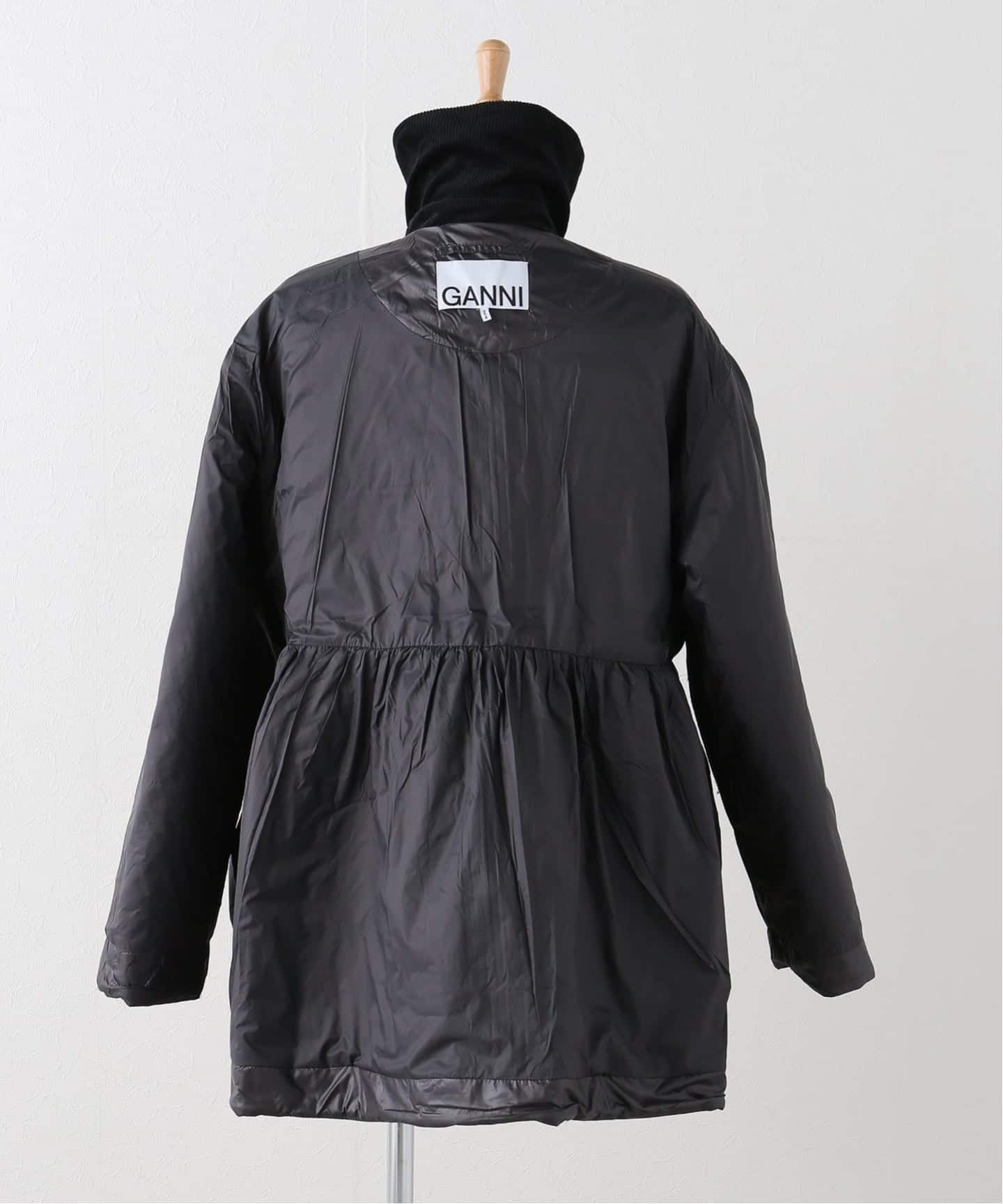 ganni ジャケット Shiny Quilt Midi Jacke W0171 | GANNI