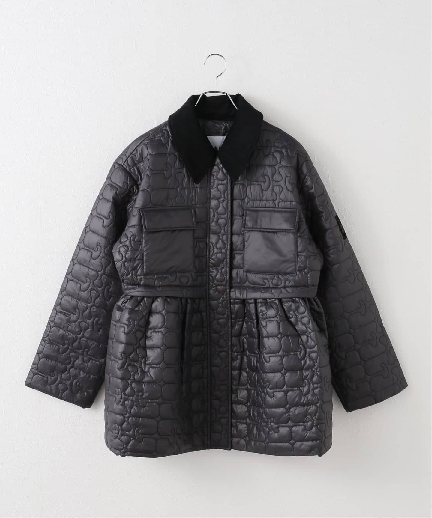 【美品】GANNI ジャケット　ガニー　ブラック　アウター GANNI/ガニー Shiny Quilt Midi Jacket w. Flare（その他ブルゾン
