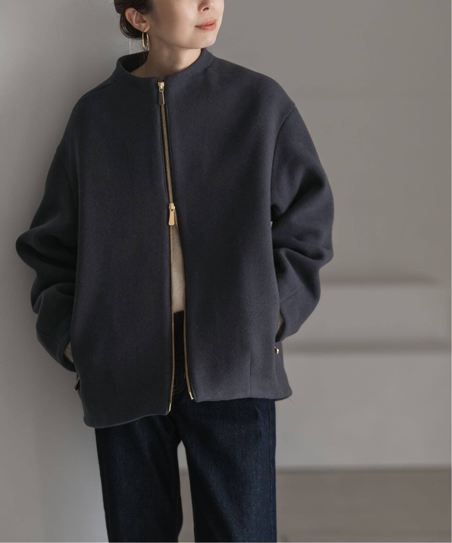 追加》MTRレイズドネックジップコート（ノーカラーコート）｜NOBLE