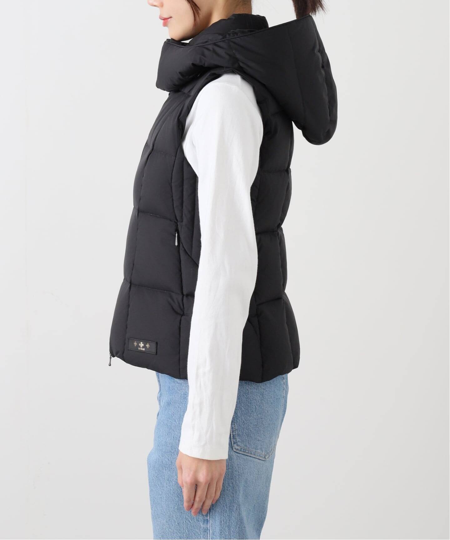 タトラス　 ZALAGA ザラガ　サイズ3 ダウンベスト　ブラック ZALAGA ザラガ ダウンベスト | タトラス公式オンラインストア