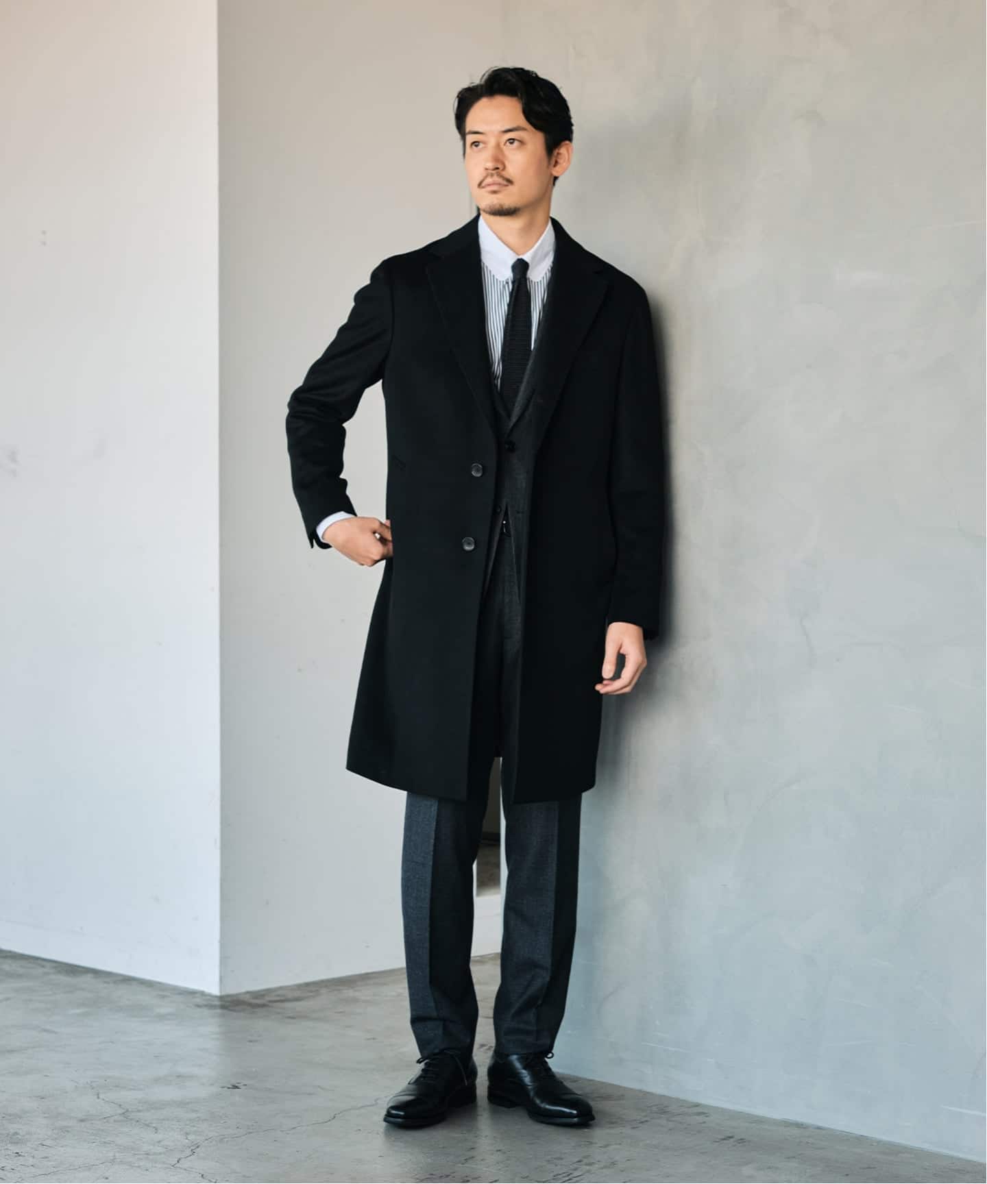 カシミヤ チェスターコート 黒 EDIFICE 秋冬新作】さらに進化した、超定番ウール/カシミヤ チェスター