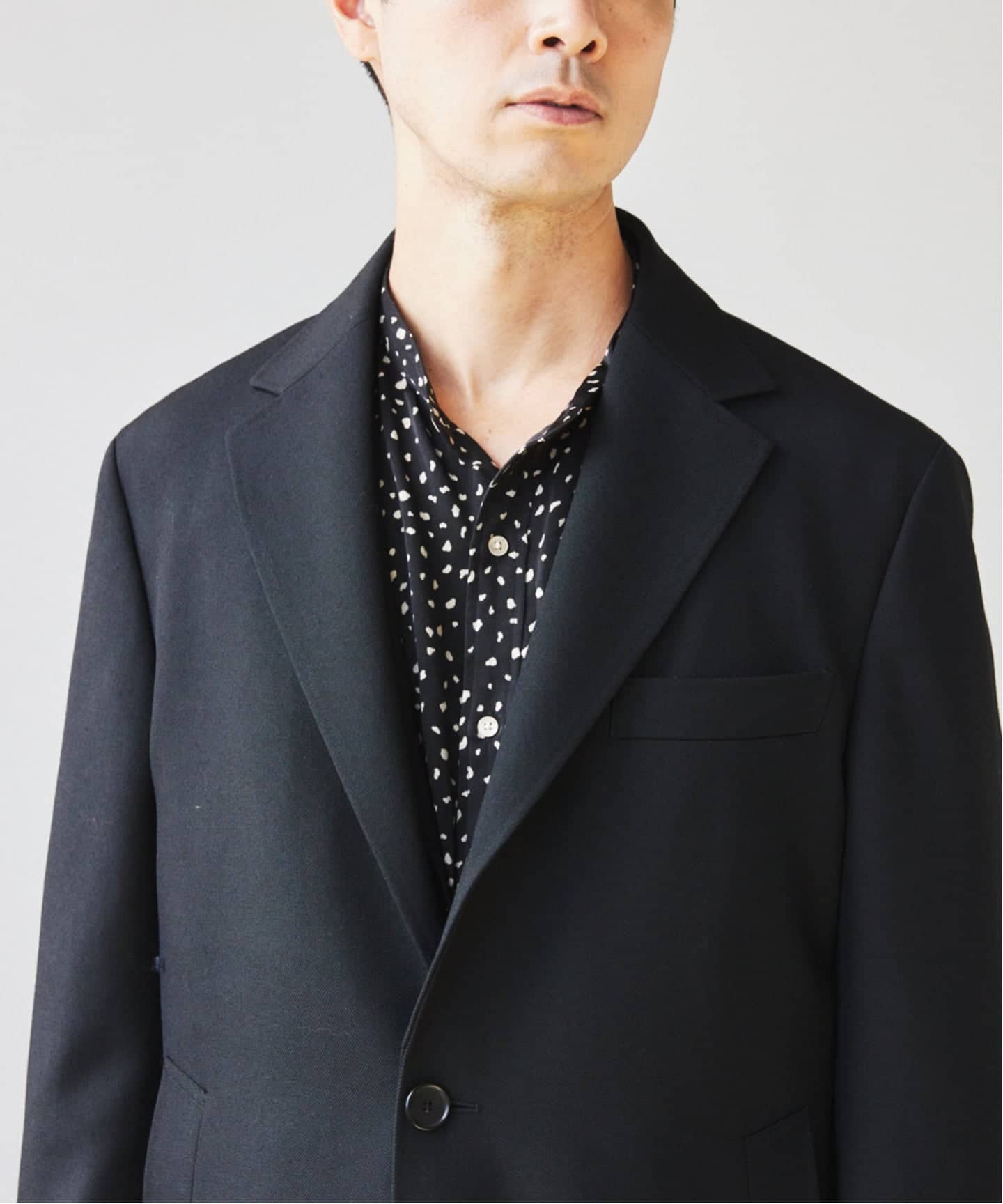 美品 EDIFICE ウール チェスターコート 裏地ストライプ 44 黒 美品 EDIFICE ウール チェスターコート 裏地ストライプ 44 黒