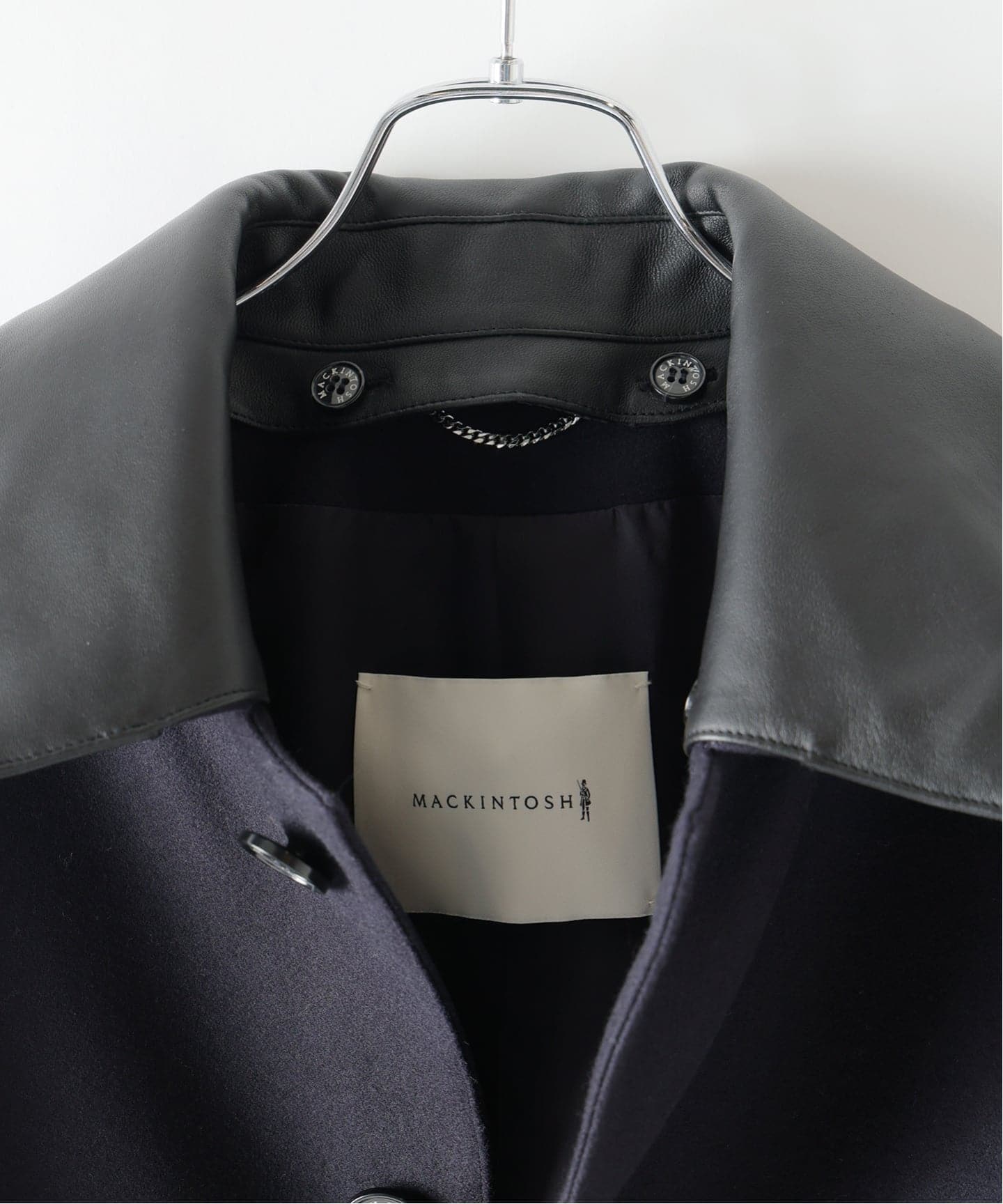 マッキントッシュMACKINTOSH エディフィス別注 HUMBIE ピーコート Mackintosh新作別注コート「HUMBIE」秋の”最旬”アウタースタイル