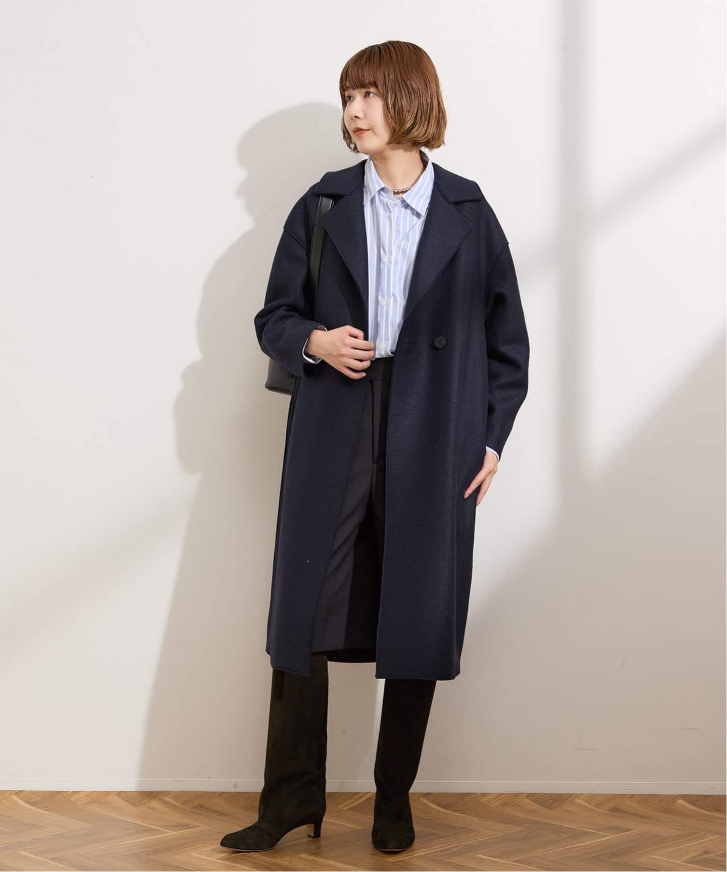 美品✨HARRIS WHARF LONDONウールドロップショルダーコート 美品✨HARRIS WHARF LONDONウールドロップショルダーコート 美品