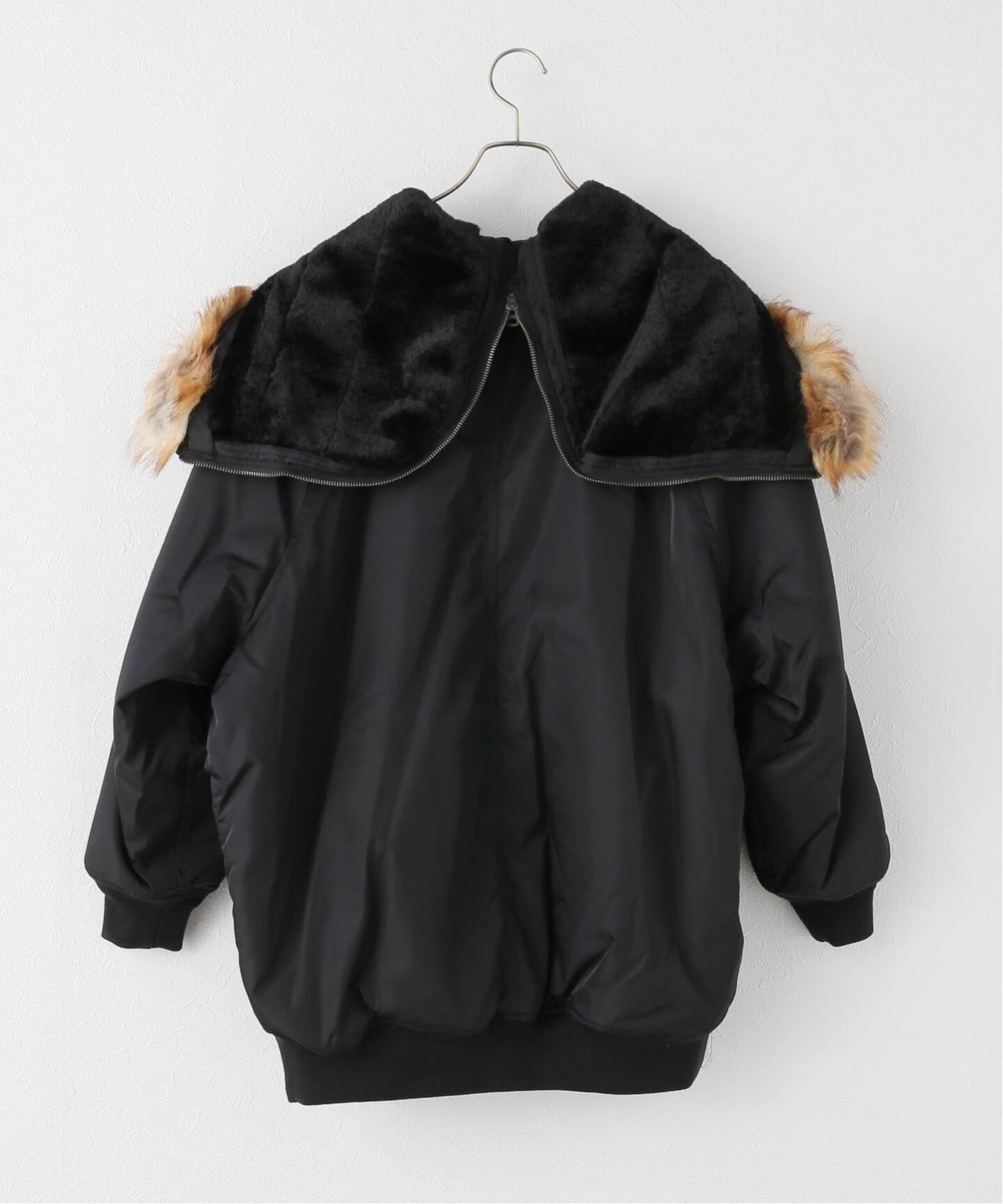 未使用品 試着のみTICCAキーチャーム付きロングN2B TICCA / ティッカ】キーチャームツキ longN2B（その他アウター