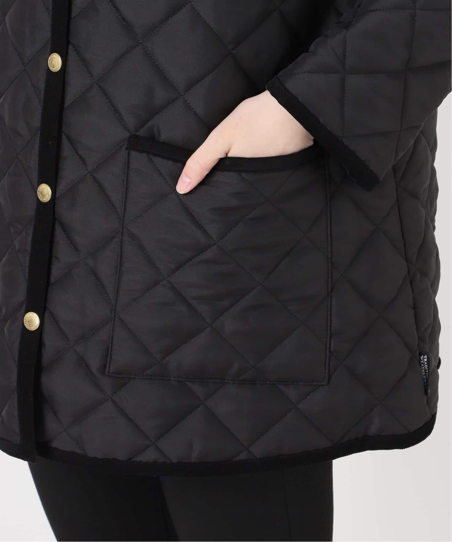 TRADITIONAL WEATHERWEAR】ARKLEY A LINE MIDDLE（中綿・キルティング