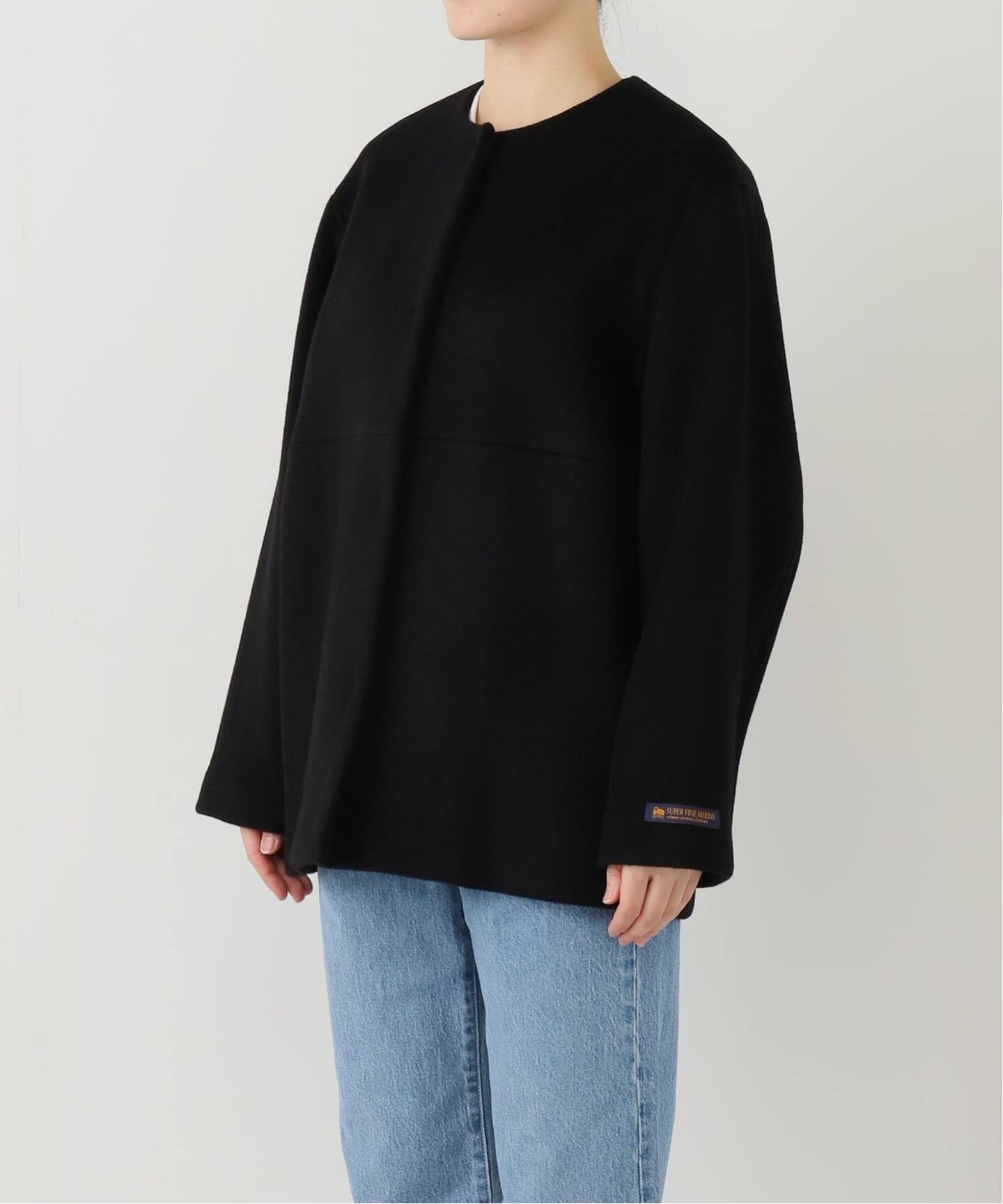 追加》スーパーファインビーバークルーネックコート（ノーカラーコート