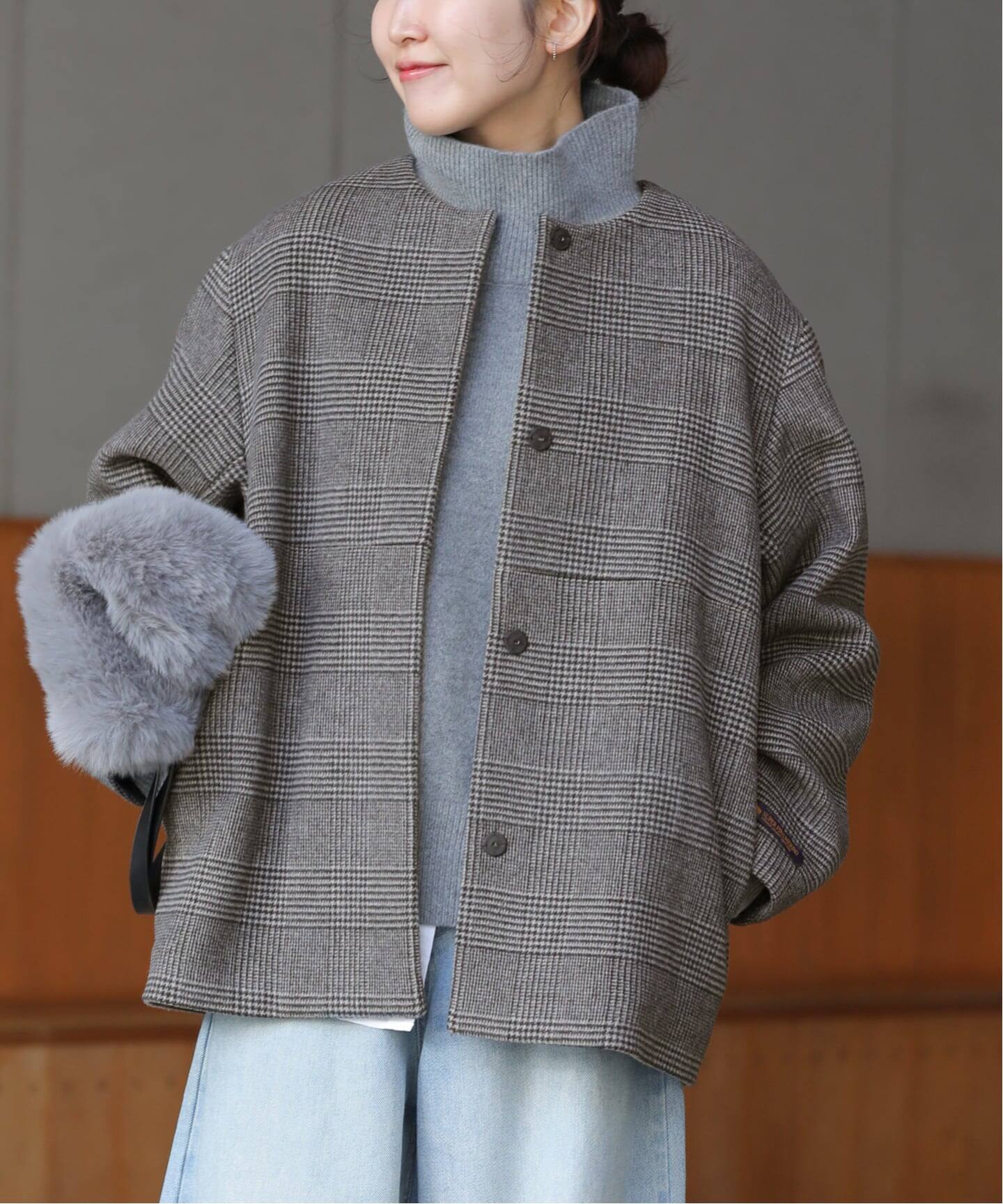 追加2》スーパーファインビーバークルーネックコート（ノーカラー