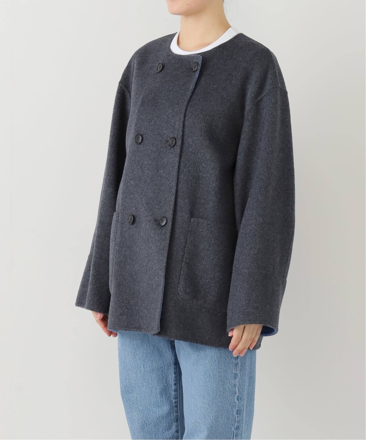 新色》リバーシブルノーカラーショートコート（ノーカラーコート