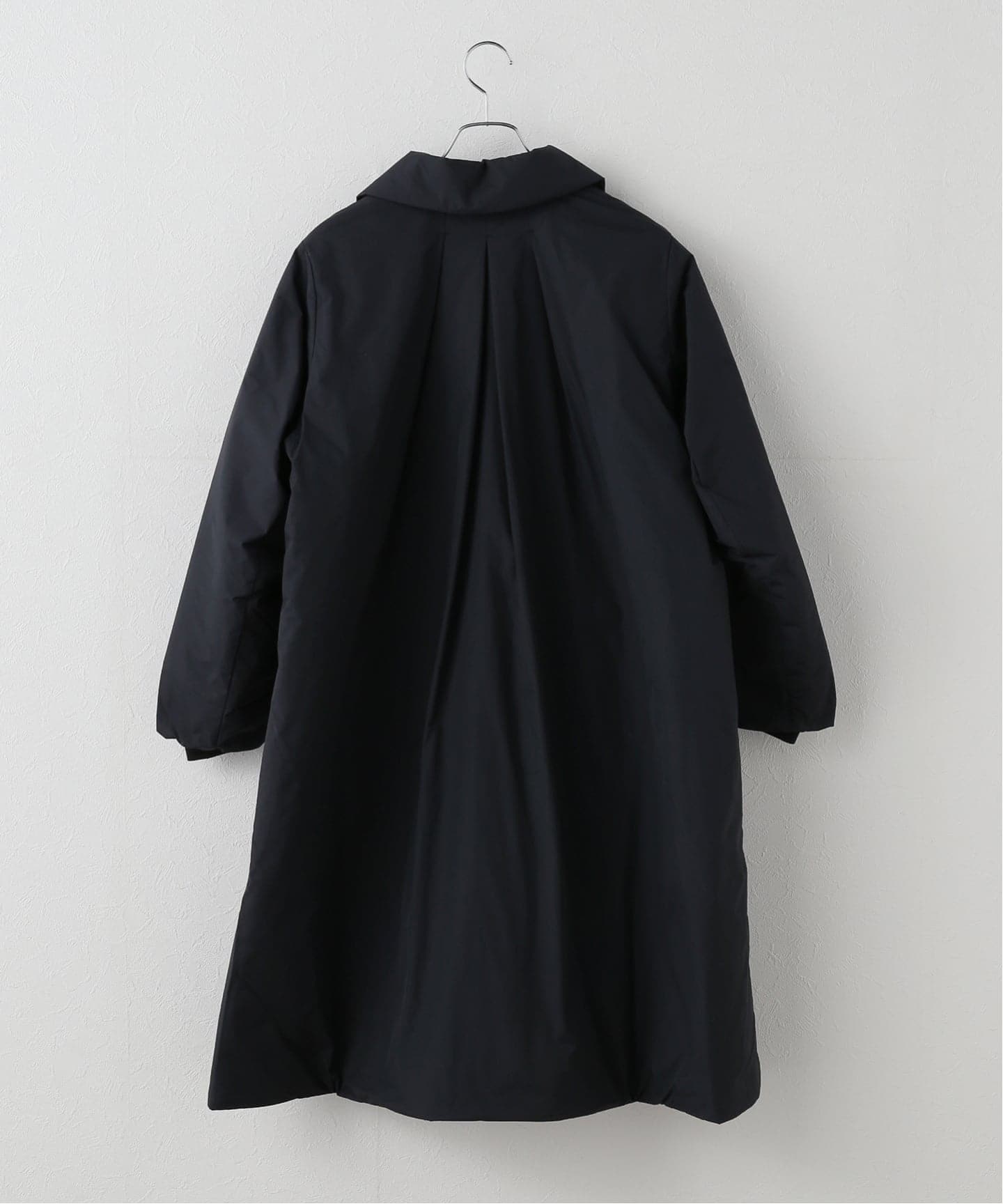 DESCENTE ALLTERRAIN/デサントオルテライン】 INSULATED LIGHTWEIGH