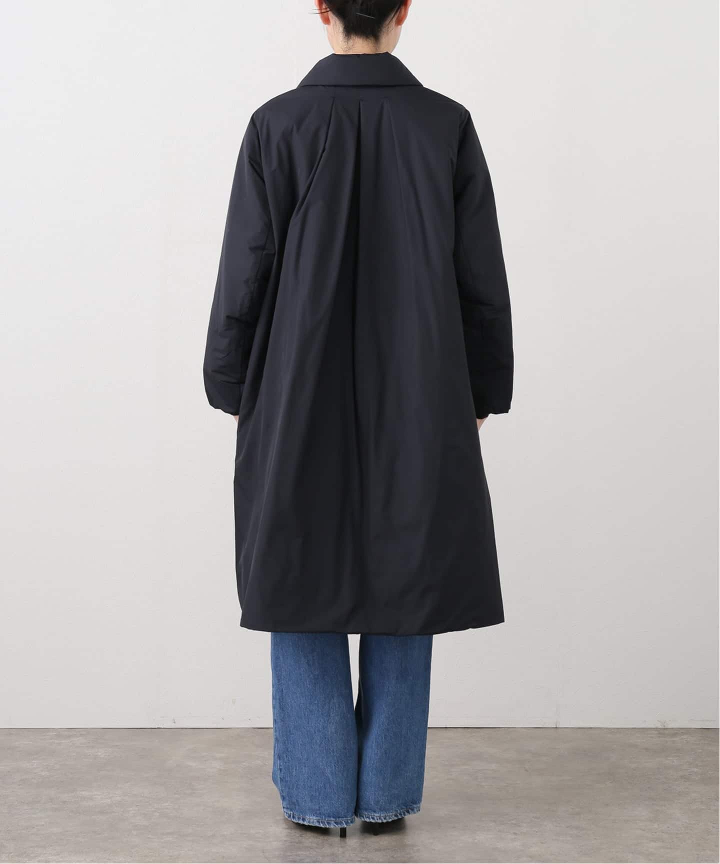 DESCENTE ALLTERRAIN/デサントオルテライン】 INSULATED LIGHTWEIGH