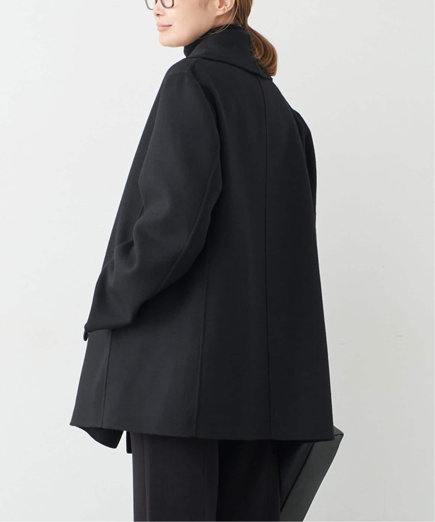 ミューズ ドゥーズィエム クラス　ウール5分袖　ショート丈 フード付コート ミューズ ドゥーズィエム クラス ウール5分袖 ショート丈 フード