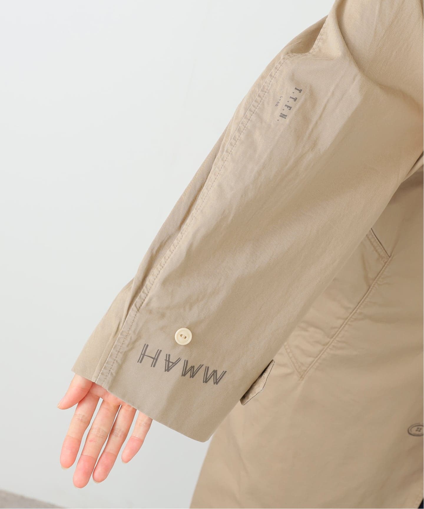 MADISONBLUE GRAFFITI SHOP COAT（ステンカラーコート