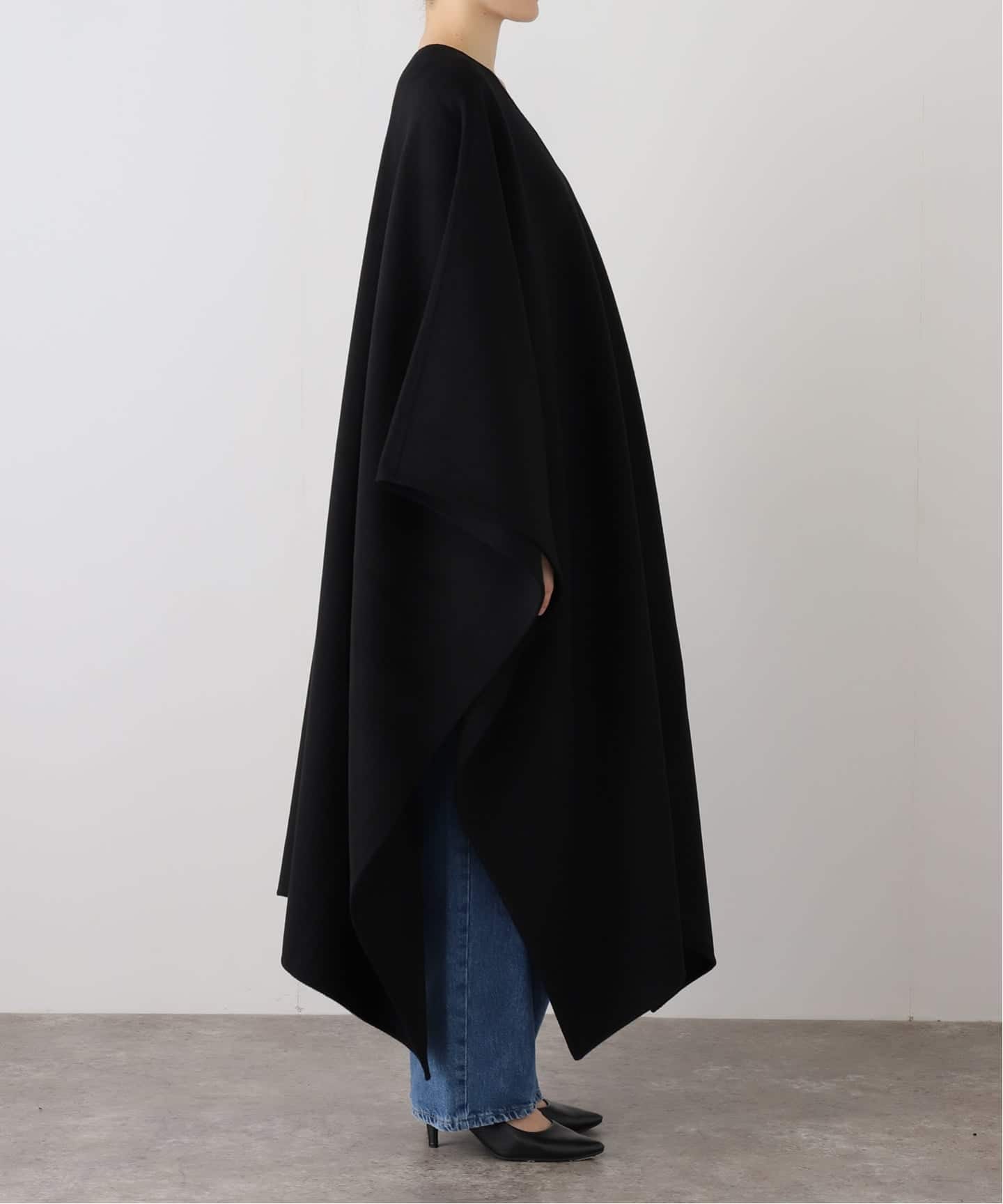 LA COLLECTION/ラ コレクション】PONCHO コート（その他ブルゾン