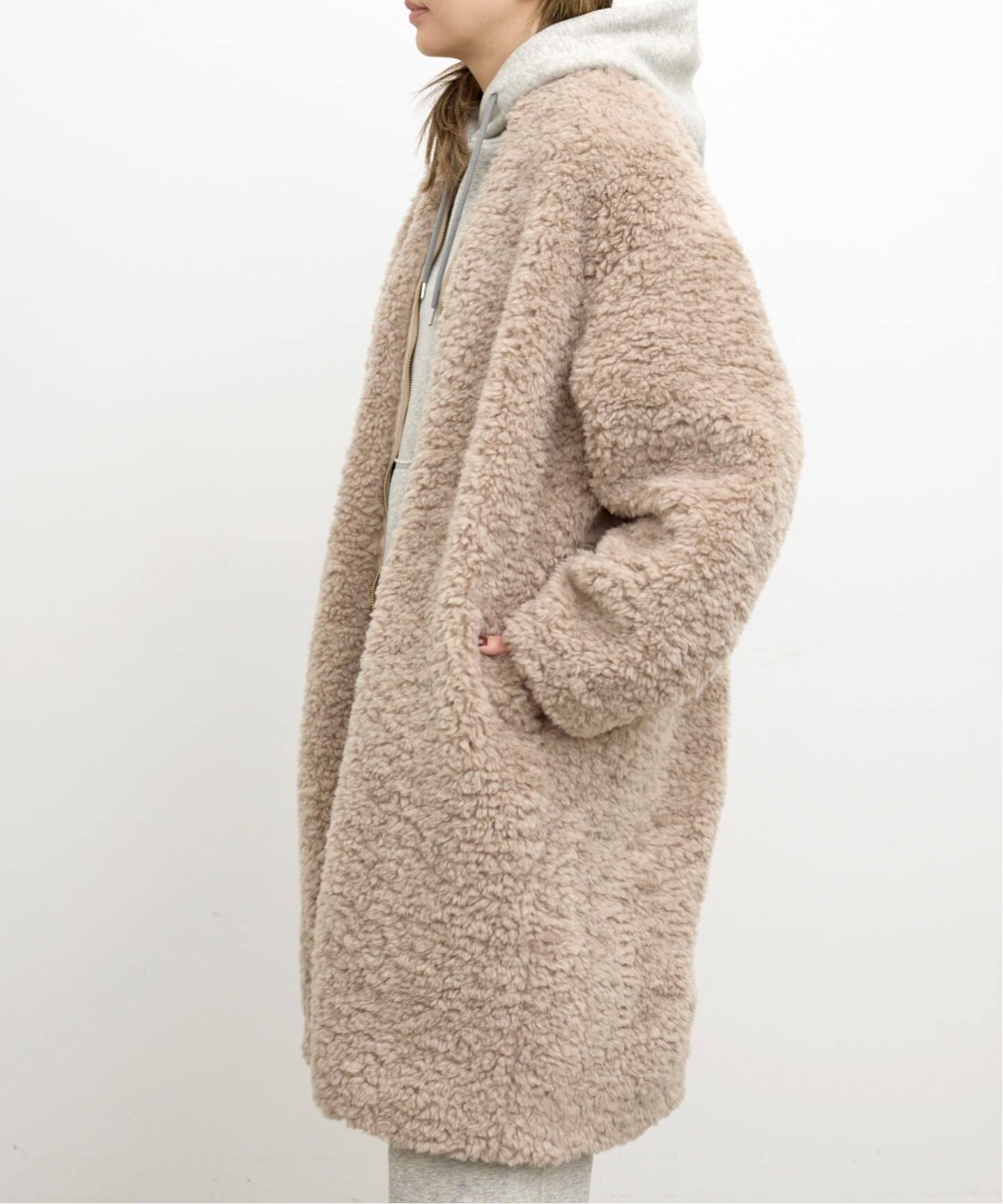 CREW NECK ECO FUR COAT　アパルトモン　ファーコート CREW NECK ECO FUR COAT（その他ブルゾン／アウター）｜L'Appartement