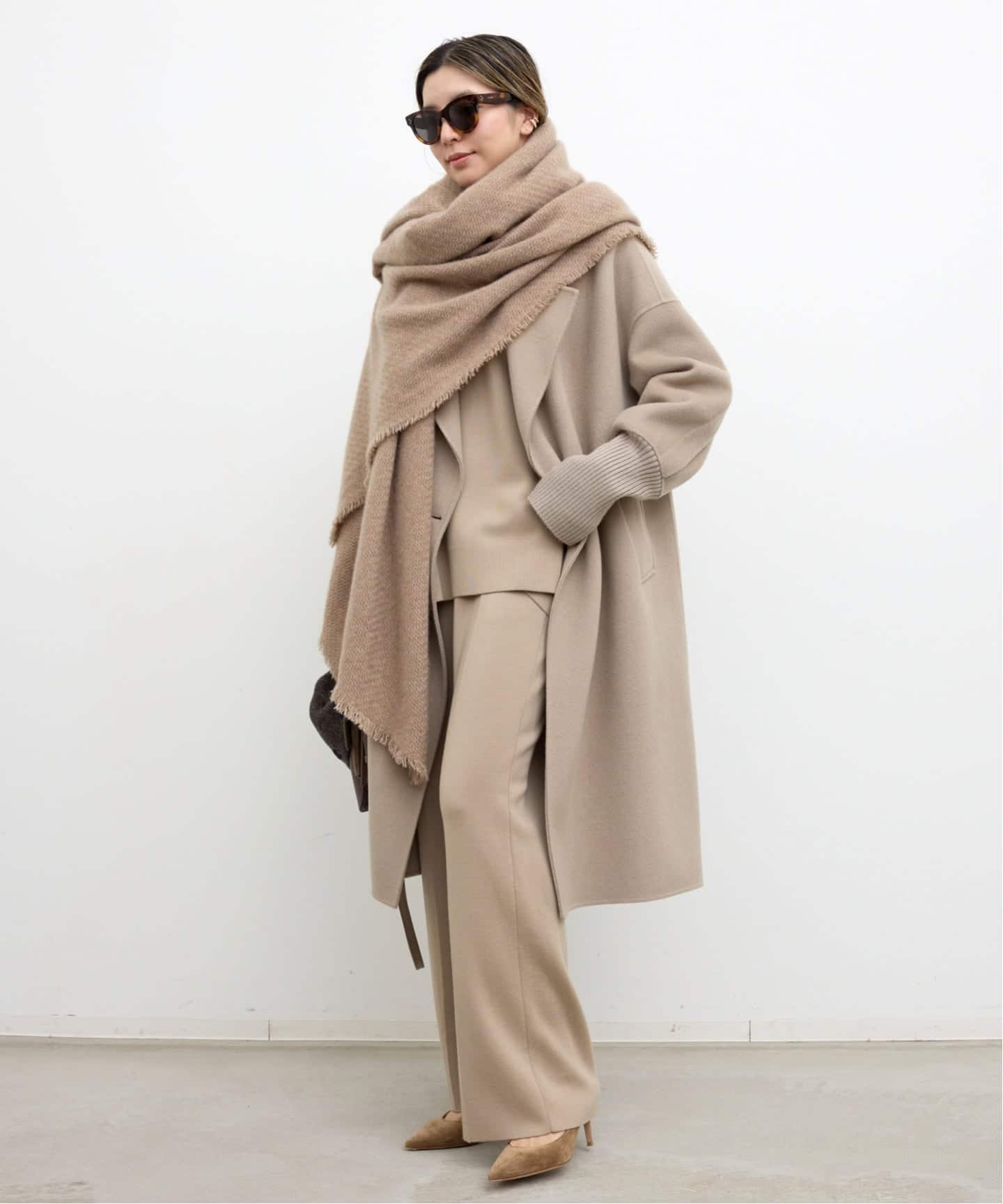 美品★LOU ANDREA★人気完売モデル★HOODIE COAT★ベージュ フード付きロングコート ウール LOU ANDREA HOODIE COAT - メルカリ