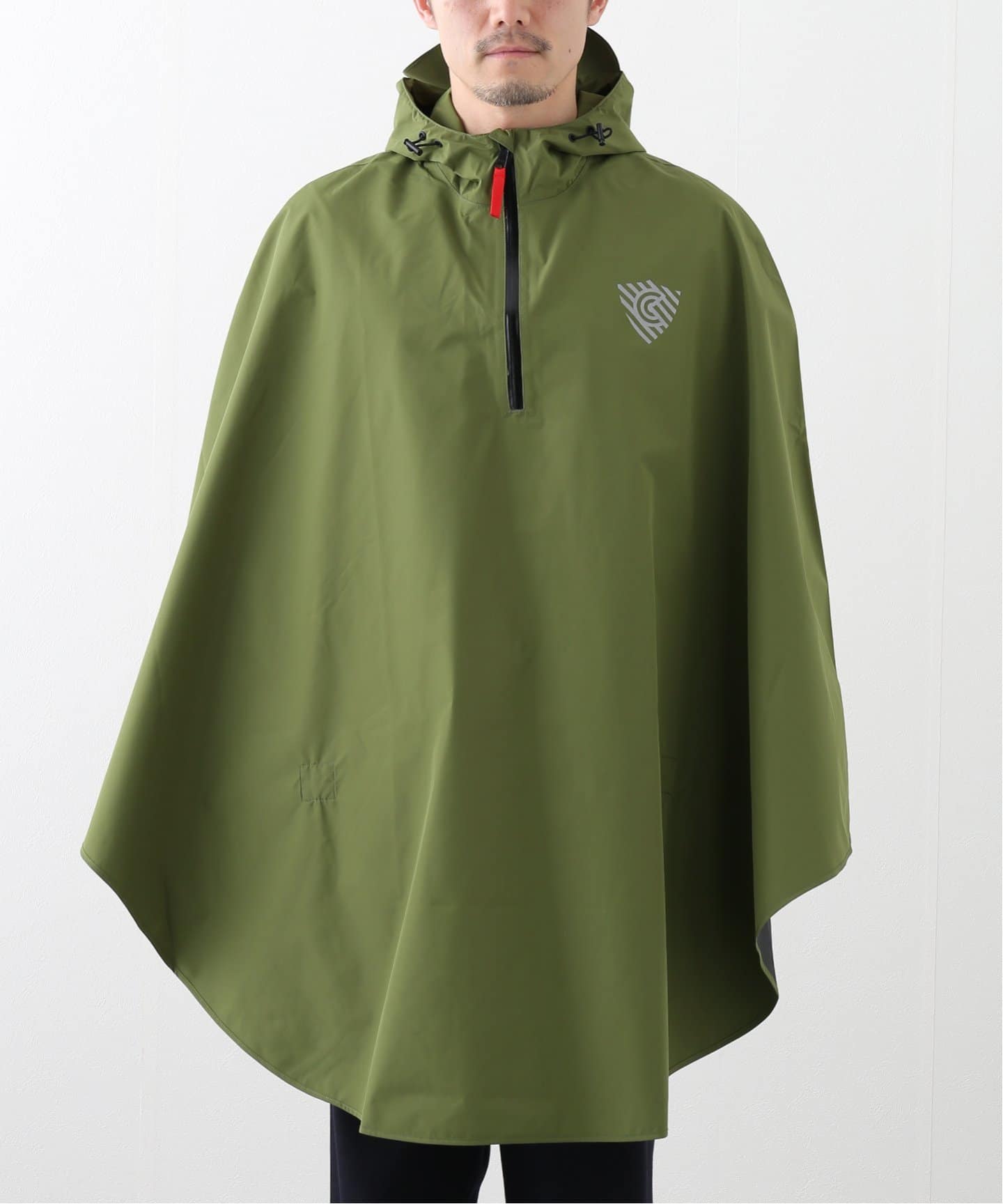 ポンチョ・ケープ VORASSY CAPE trailbum202204_035__TP_0886-