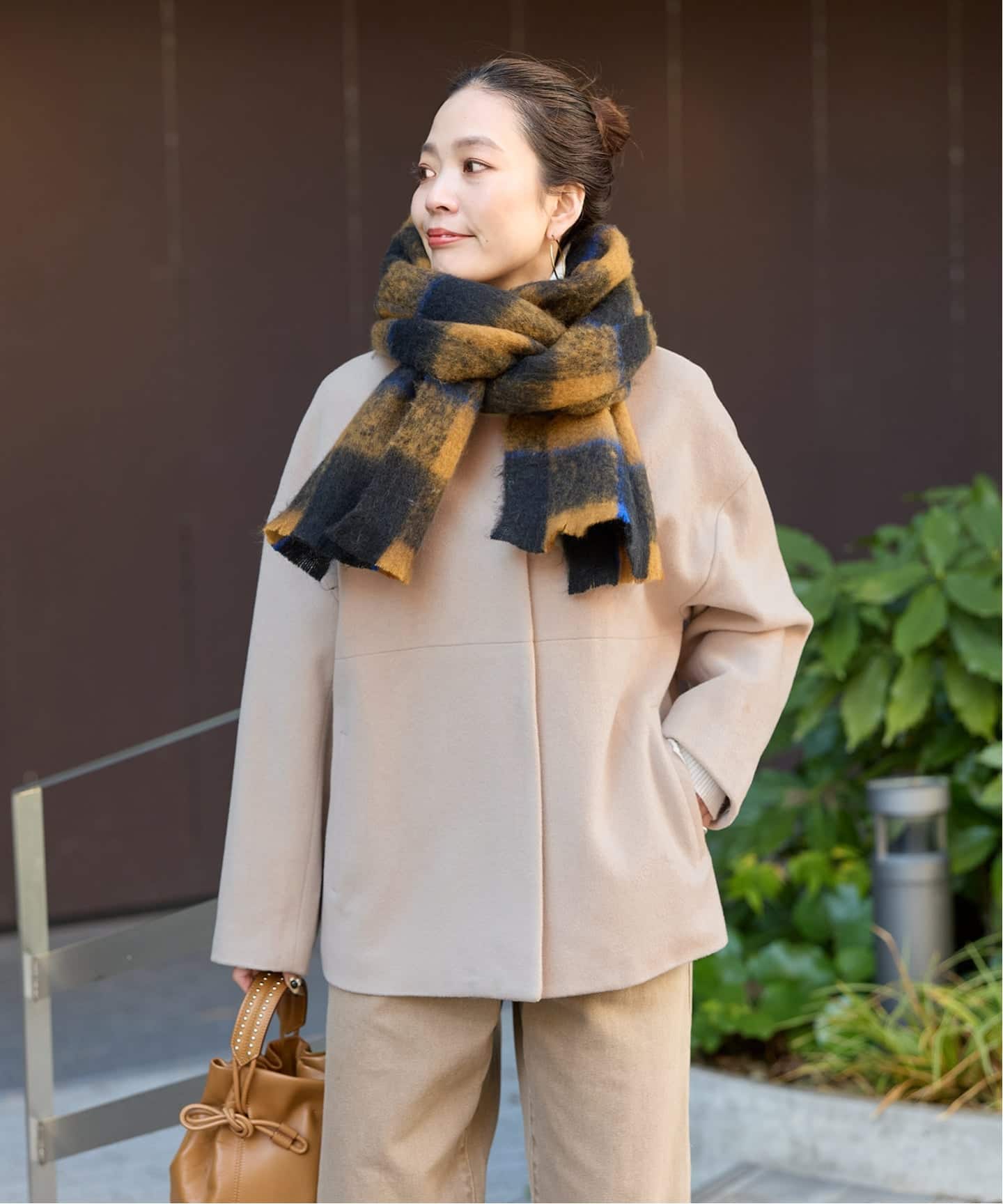 メルトモッサクルーネックショートコート（ノーカラーコート）｜B.C