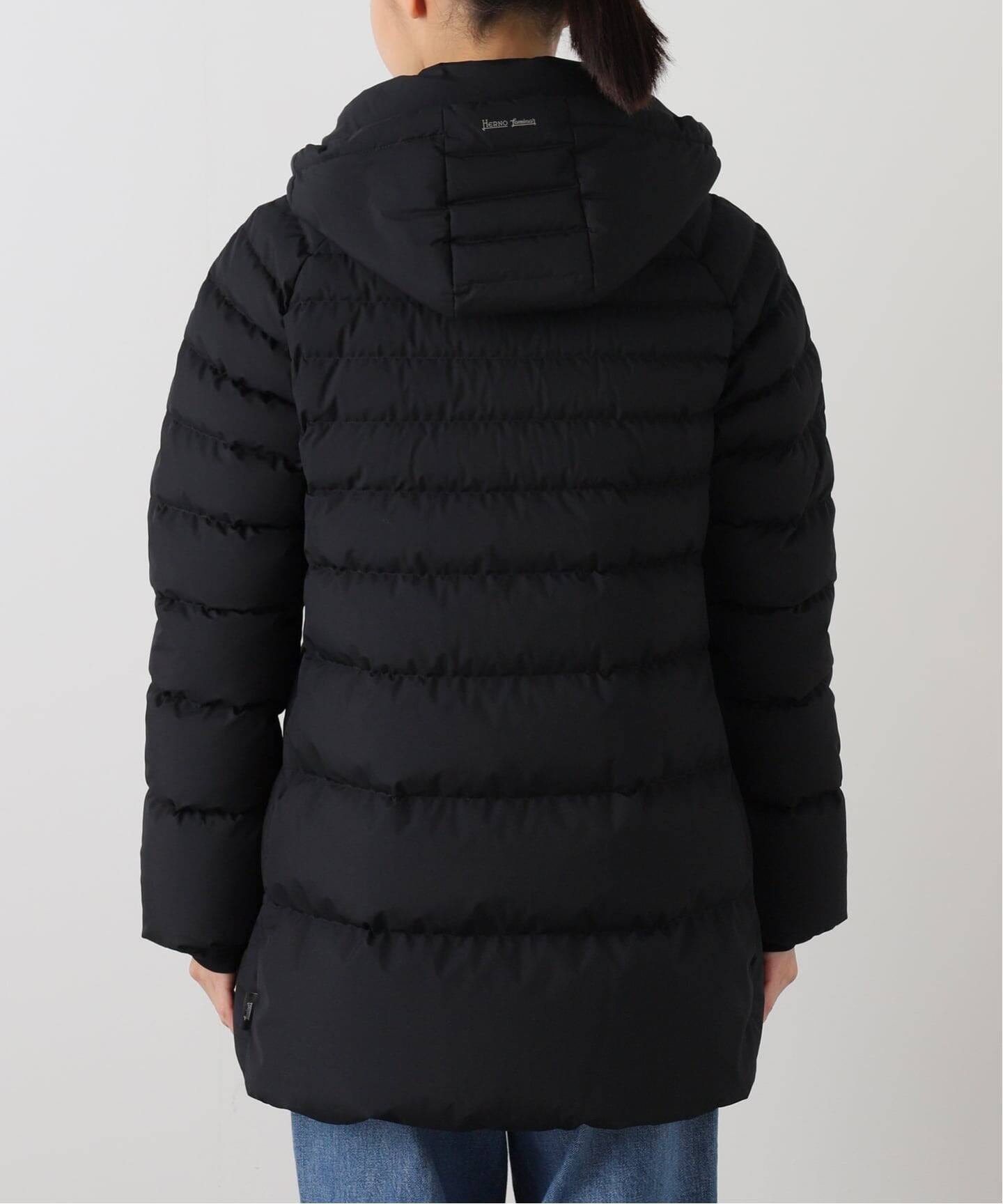 【専用です】ヘルノ　ダウン　ブラック　42 HERNO（ヘルノ） コート アウター ダウンコート LAMINAR WINDSTOPPER
