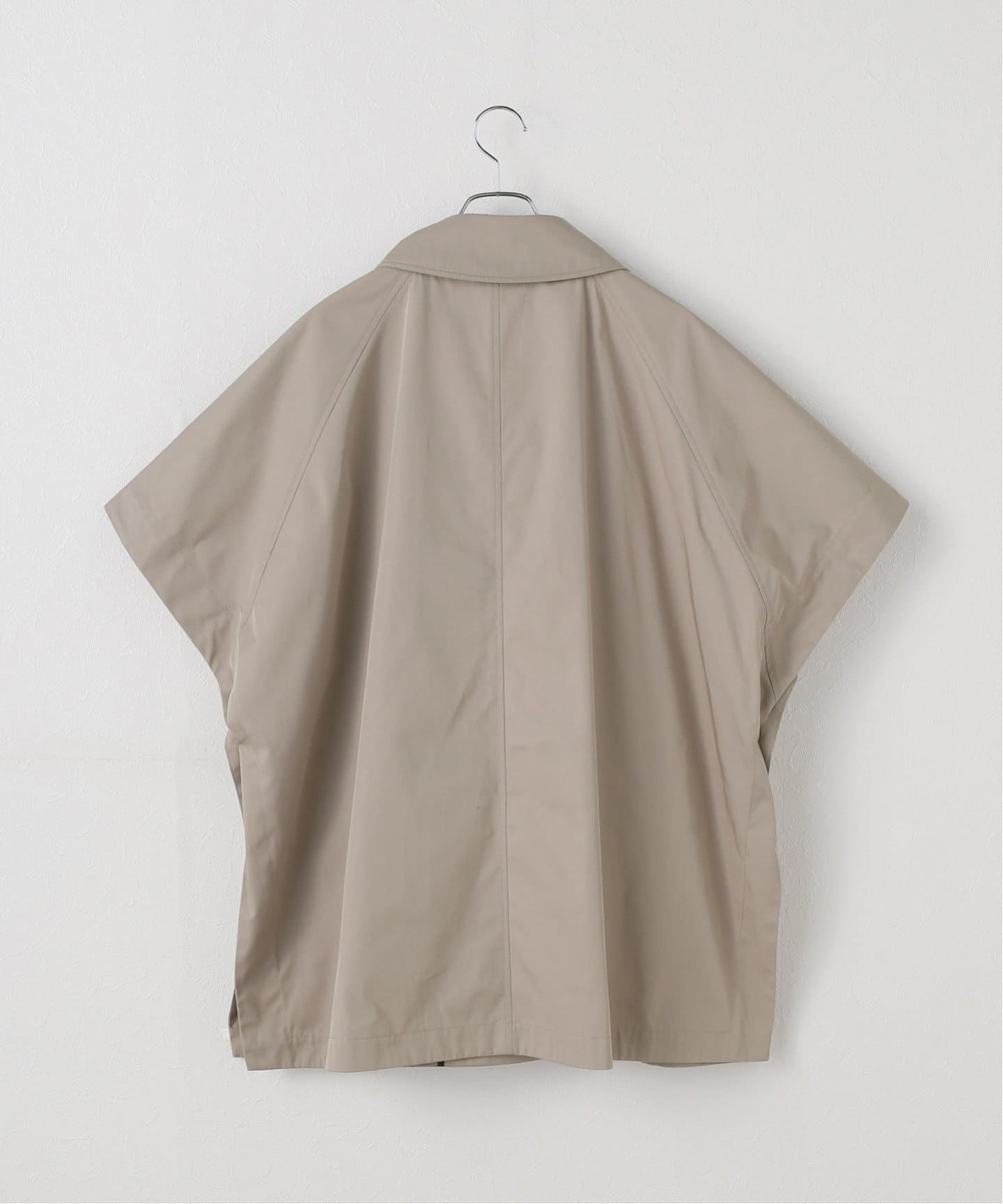 アウターその他 HERNO Women Outer IM000184D Beige HERNO/ヘルノ SHORT SLEEVE W COAT コート IM000184D（その他