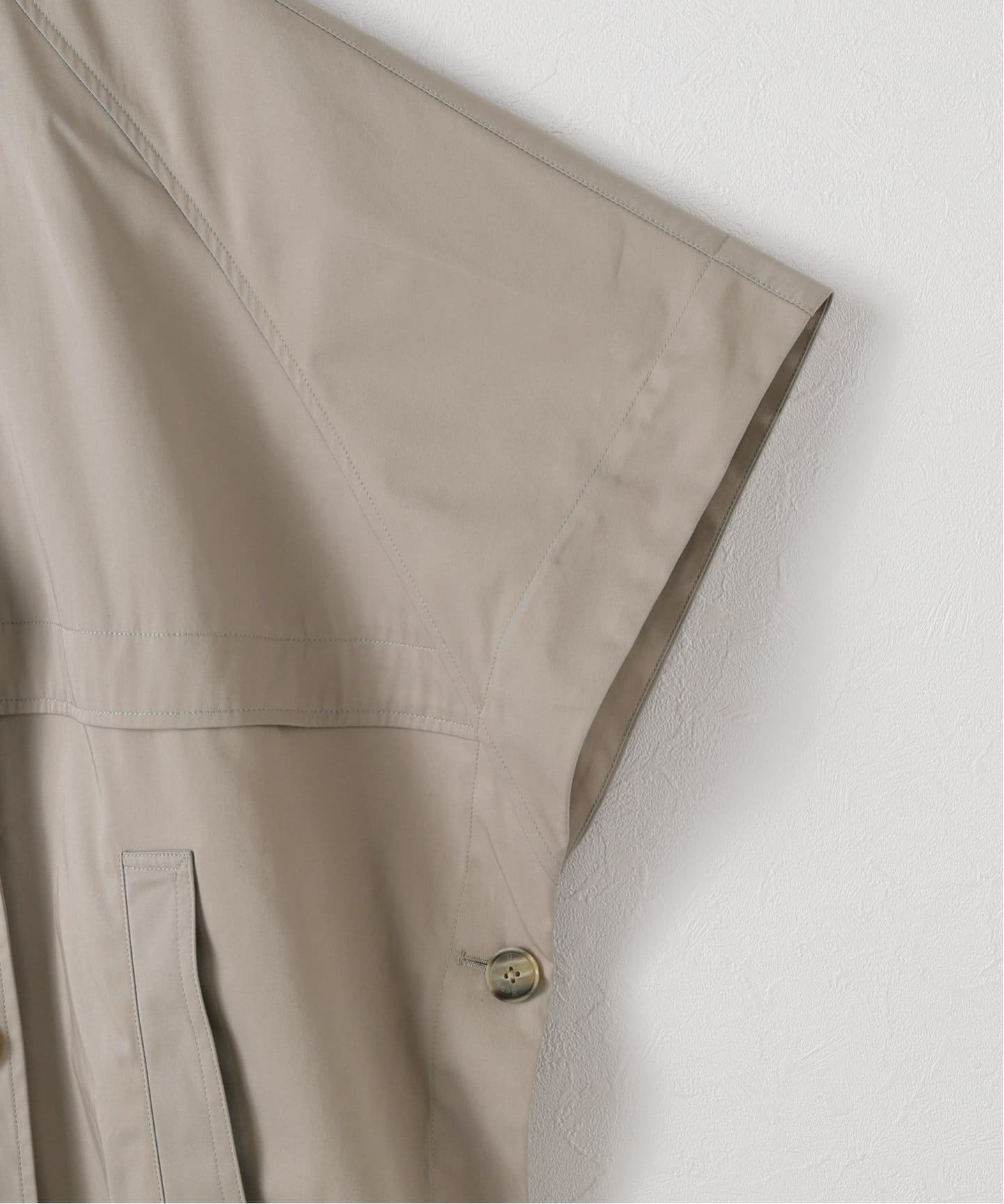 アウターその他 HERNO Women Outer IM000184D Beige HERNO/ヘルノ SHORT SLEEVE W COAT コート IM000184D（その他