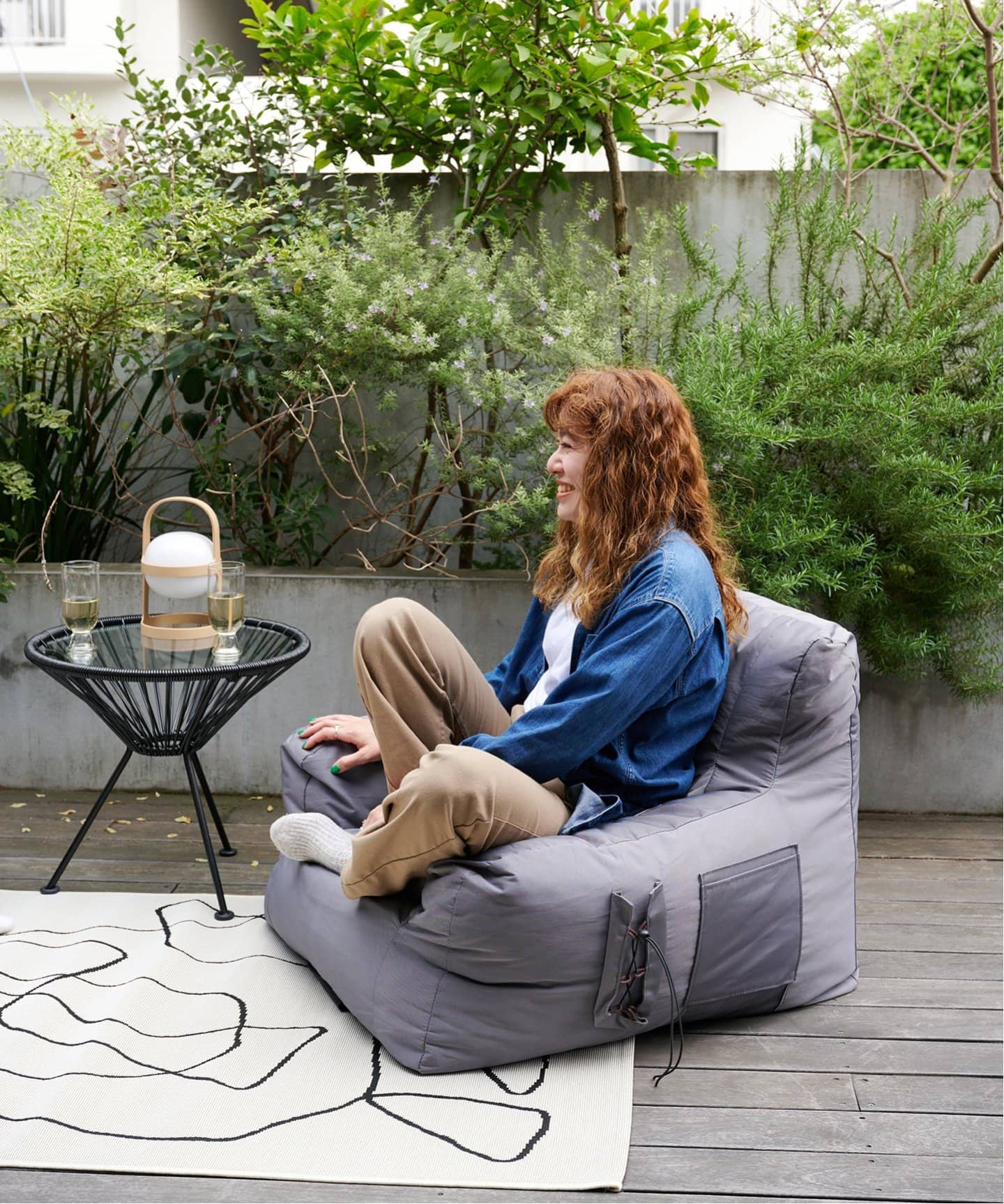 Compression Garden Sofa | OUTPUT LIFE