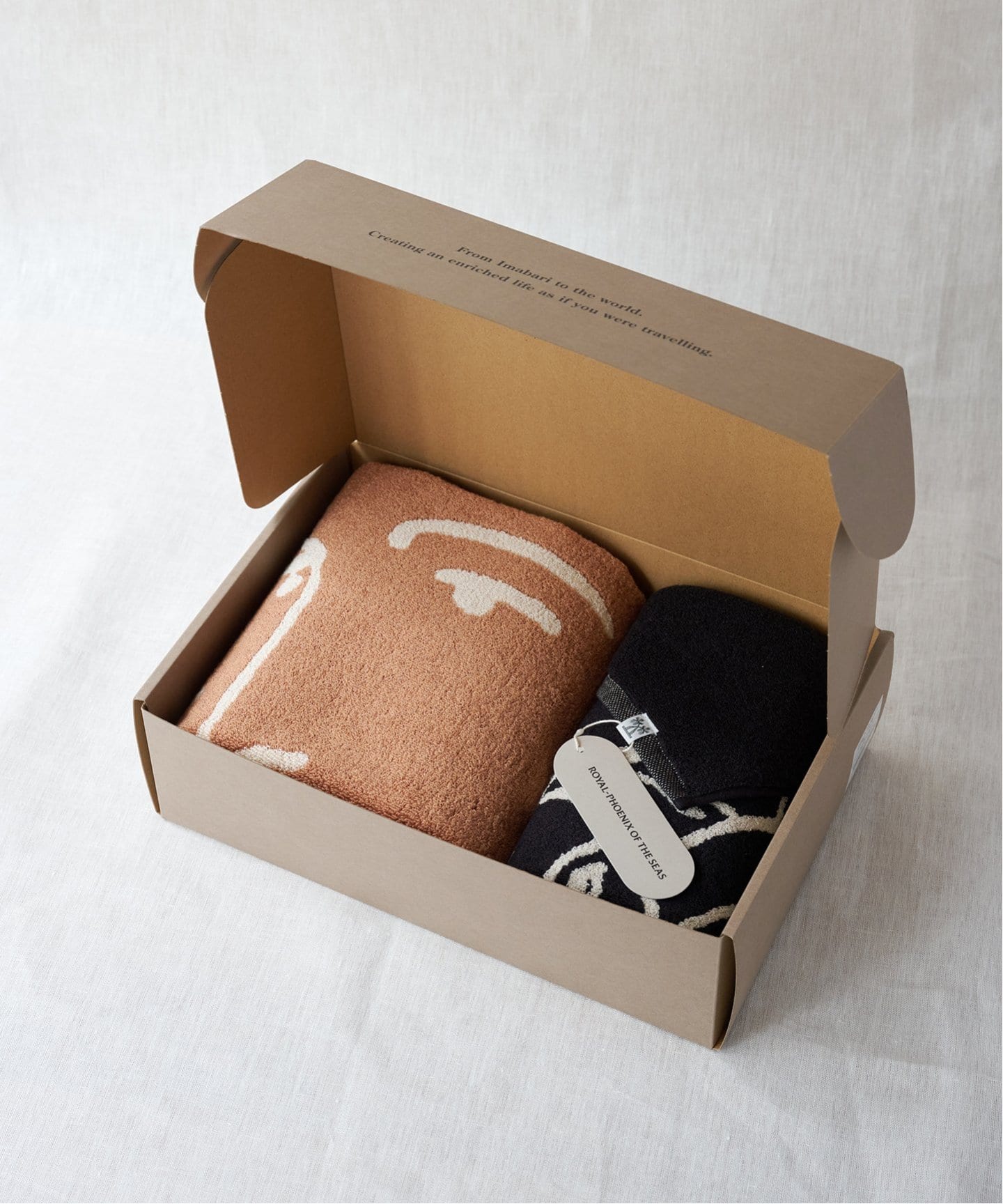 ROYAL-PHOENIX OF THE SEAS】AMBIENT TOWEL Henri Matisse GIFT SET A