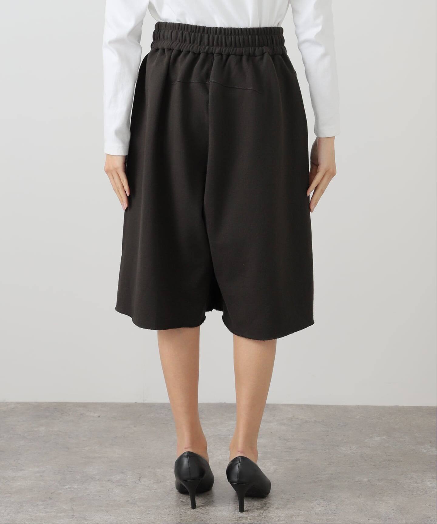 パンツ ledtokyo Pleats half pants led.tokyo（レッドトウキョウ）の「【led.tokyo】プリーツハーフ