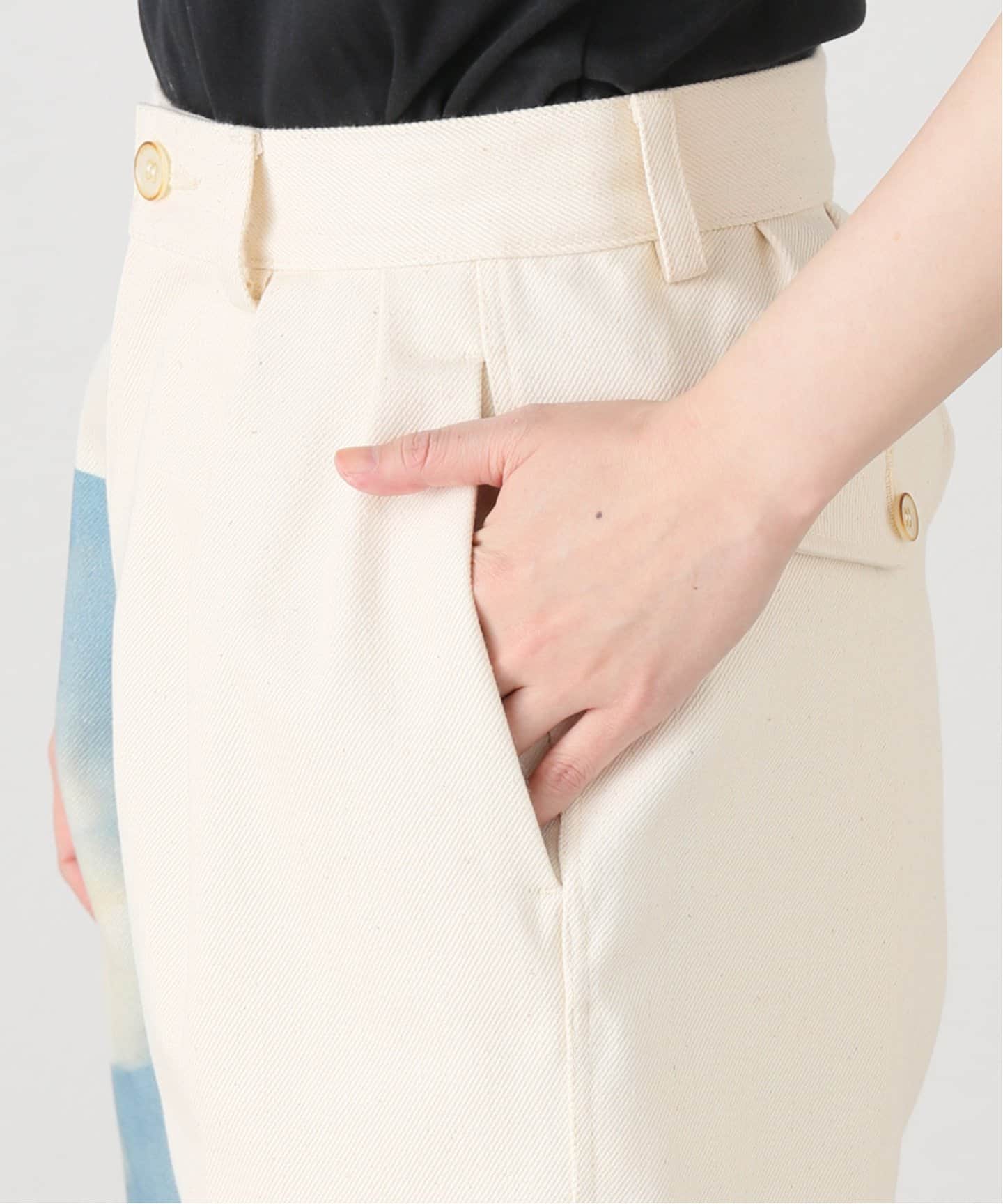 TANAKA THE KHAKI SHORTS BLOOM 花柄 TANAKA THE KHAKI SHORTS BLOOM 花柄