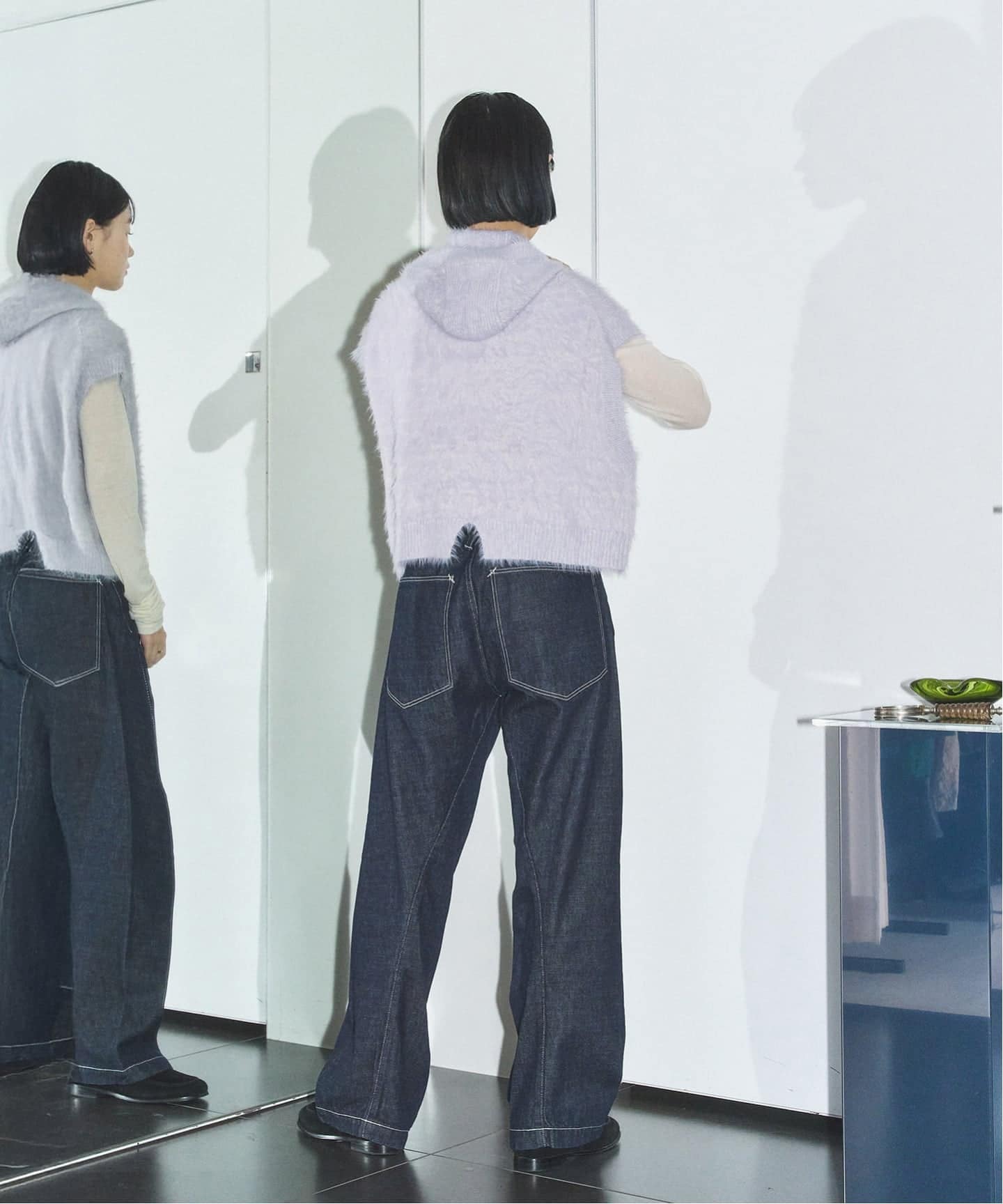 KURO THREE DIMENSIONAL CUTTING DENIM LAD 964228（デニムパンツ