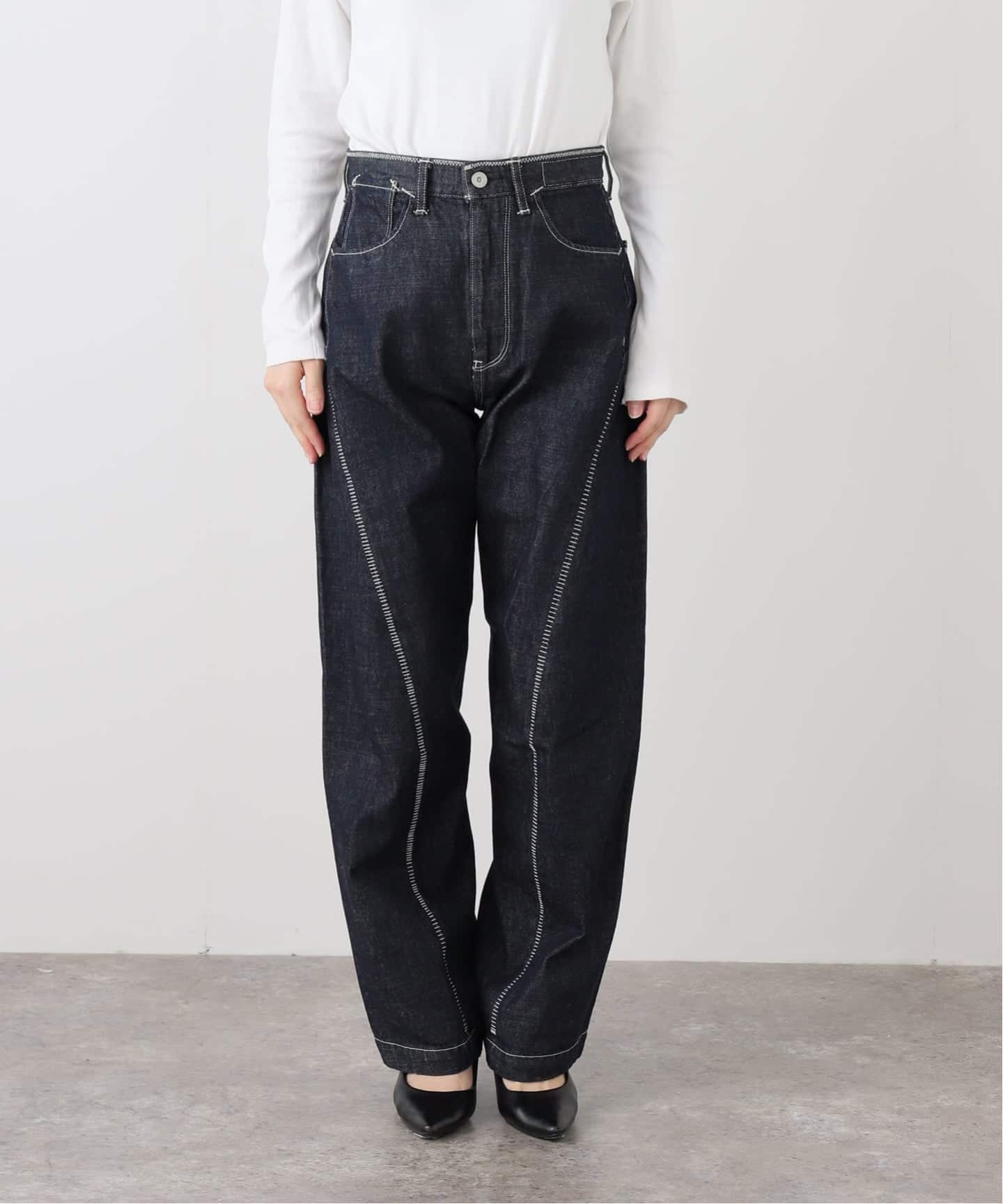 KURO THREE DIMENSIONAL CUTTING DENIM LAD 964228（デニムパンツ