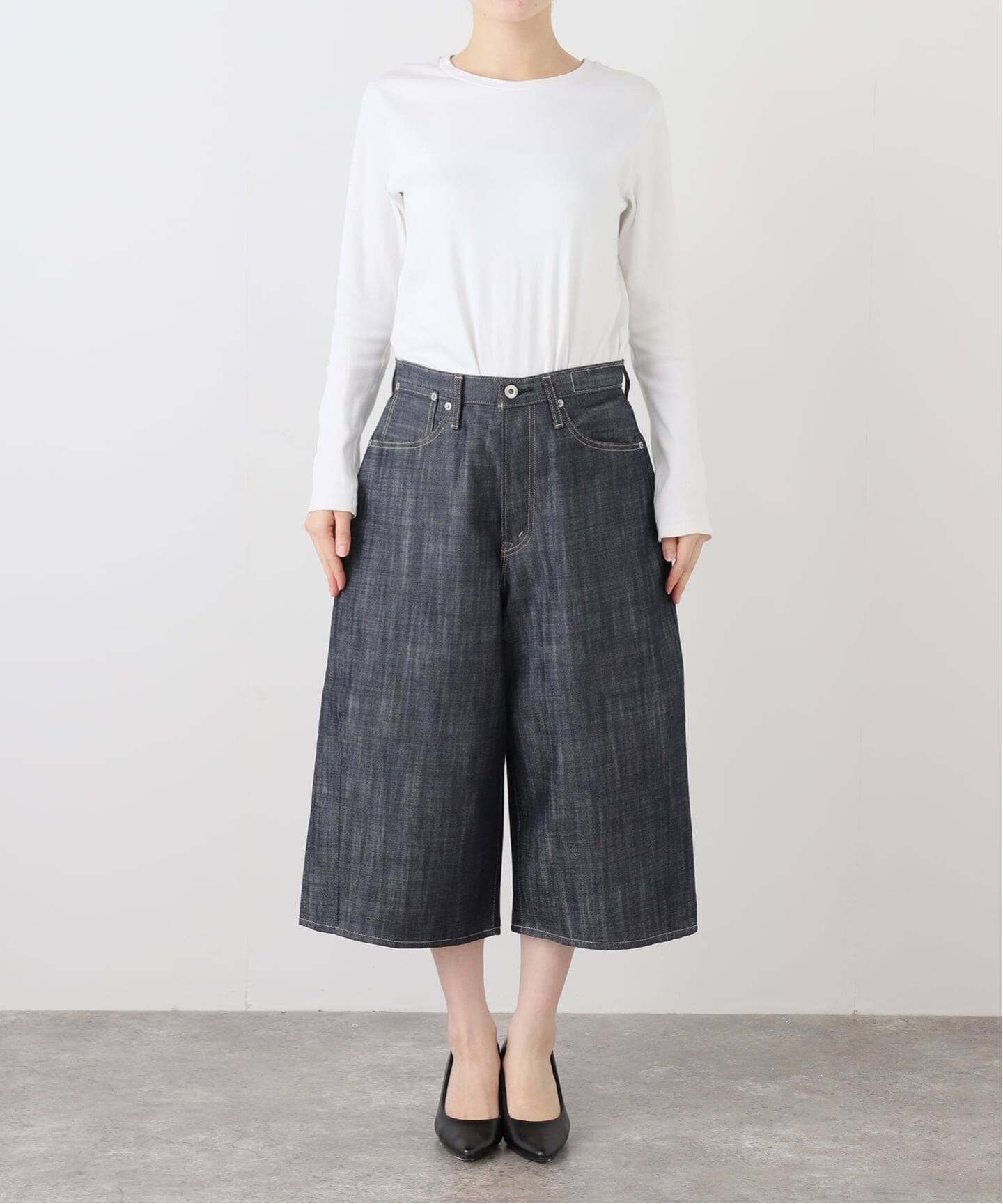 KURO WIDE SPREAD CROPPED SHORTS 964194：デニムショートパンツ