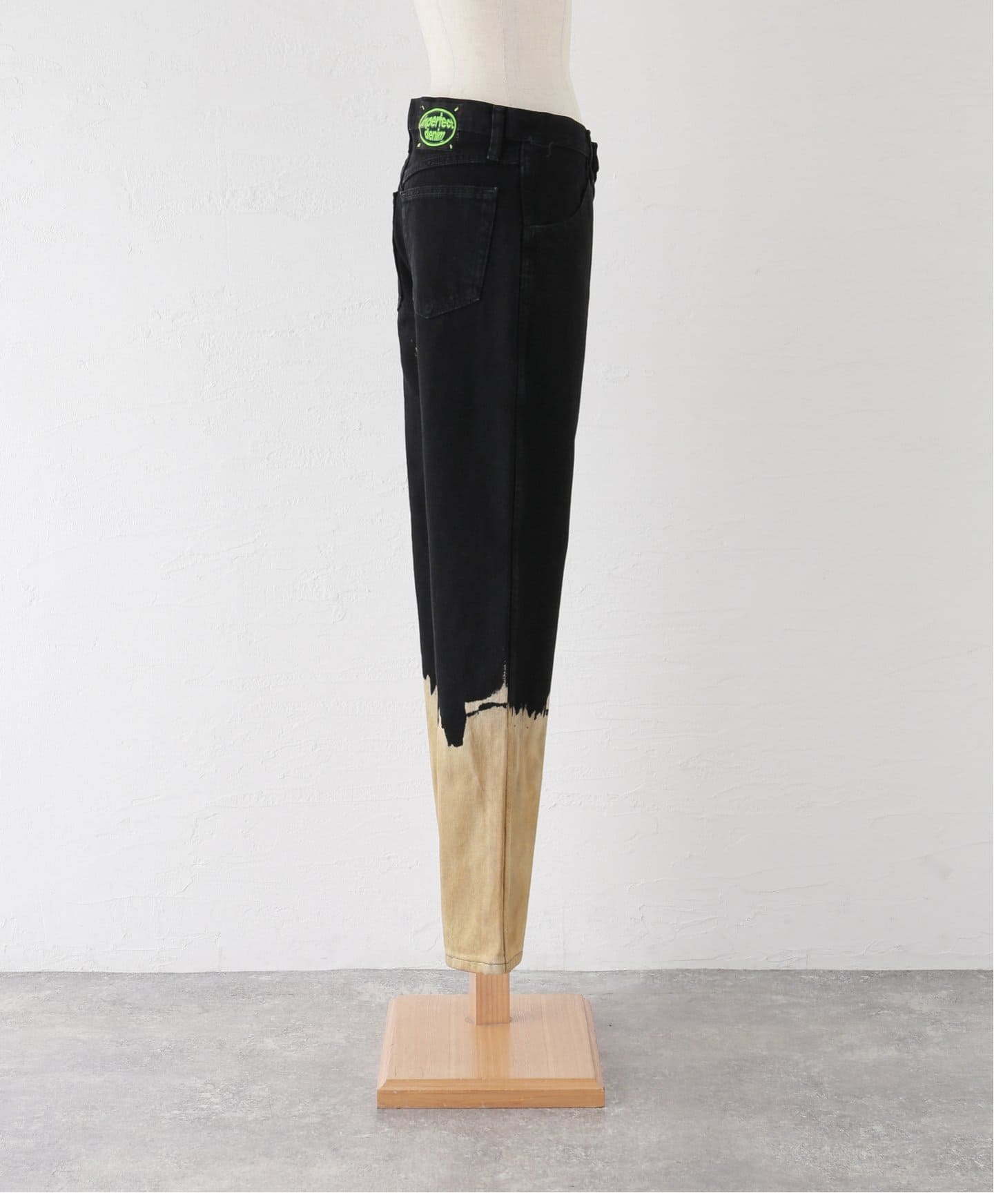 INPERFECT DENIM JEANS B：デニムパンツ（デニムパンツ
