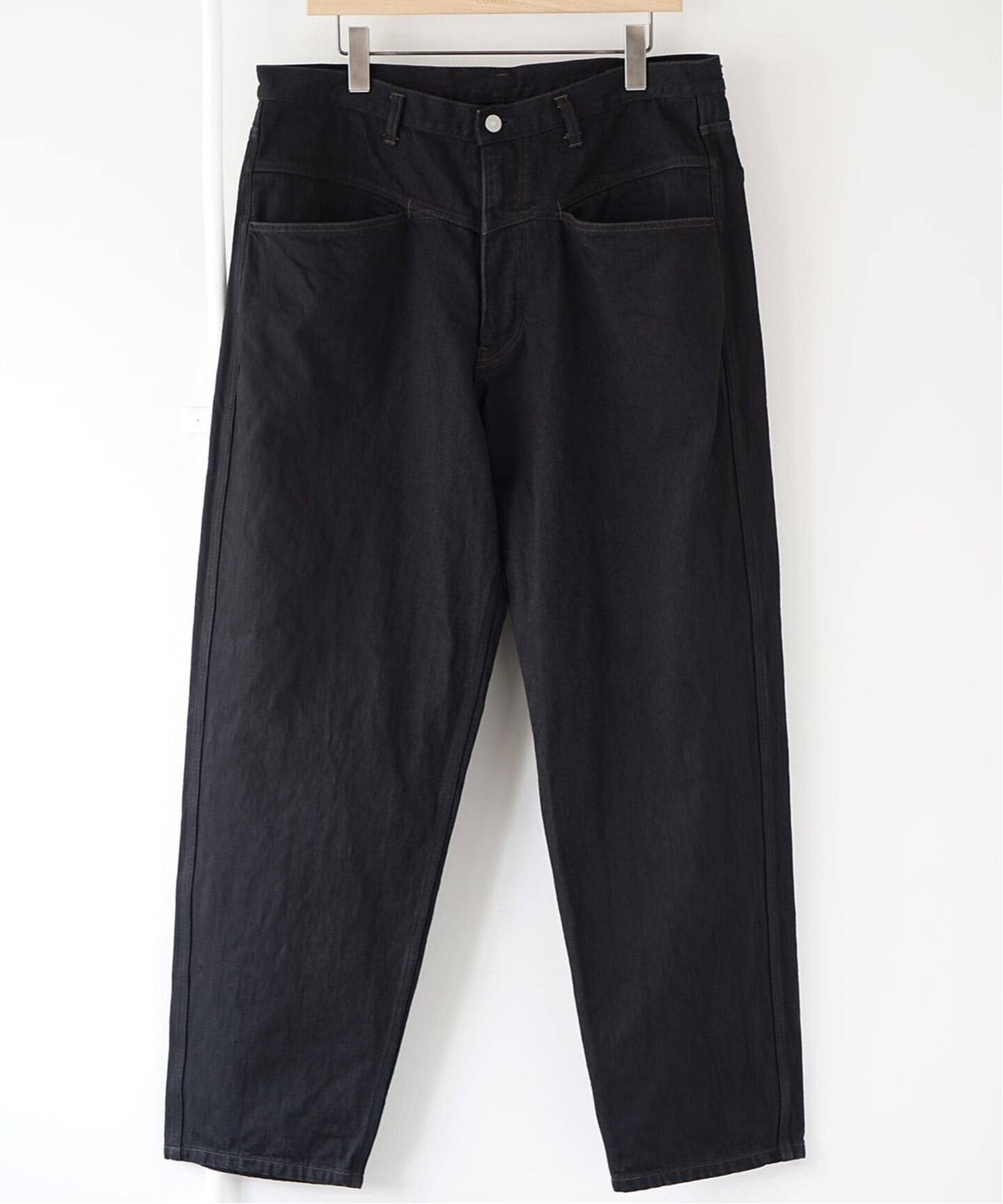 COMOLI / コモリ】ブラックデニムテーパードパンツ C03-030 05（デニム 