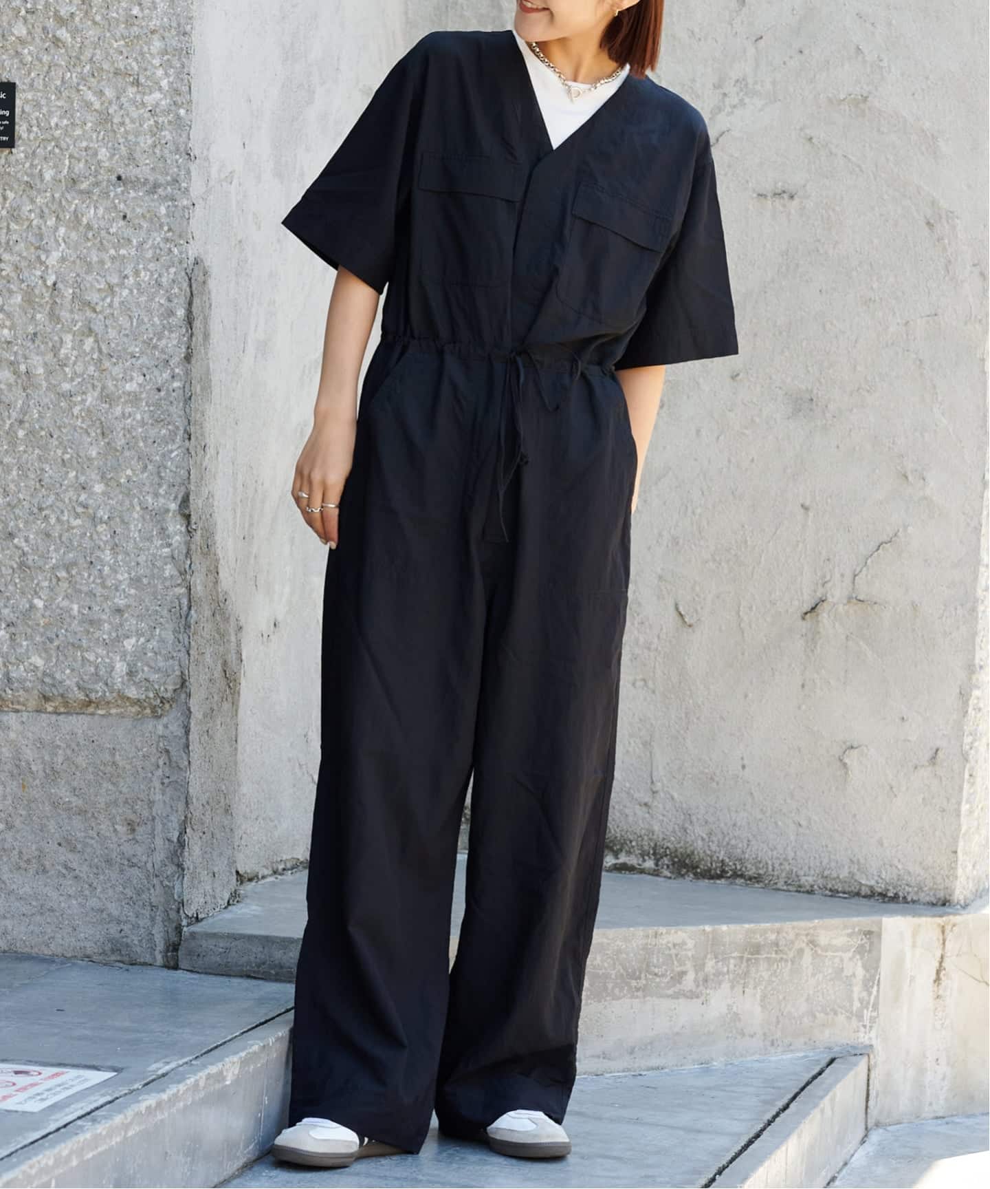 追加3 ダブルポケットVネックオールインワン（つなぎ／オールインワン