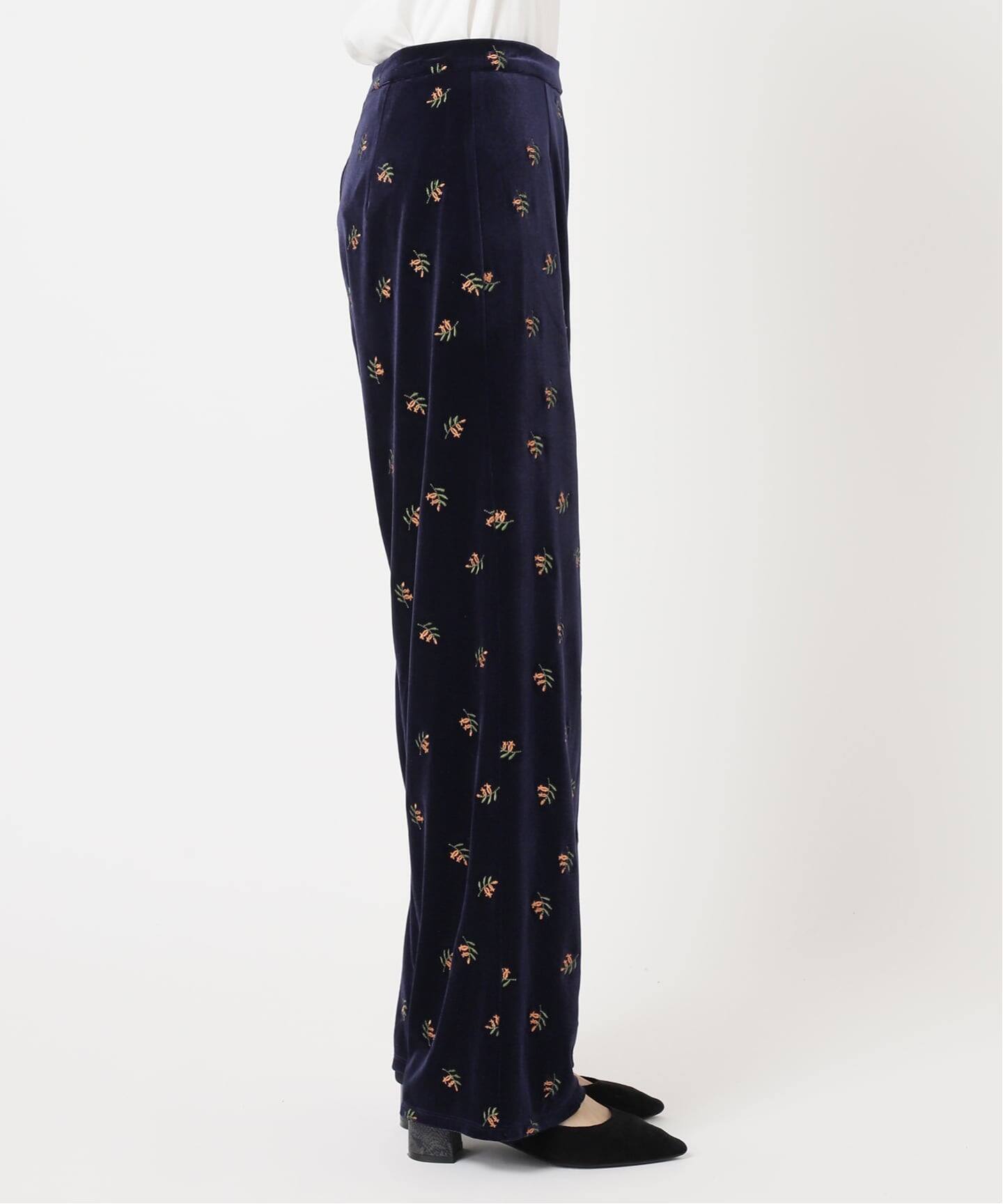 追加 刺繍ベロアフレアパンツ（スラックス）｜OUTDOOR PRODUCTS