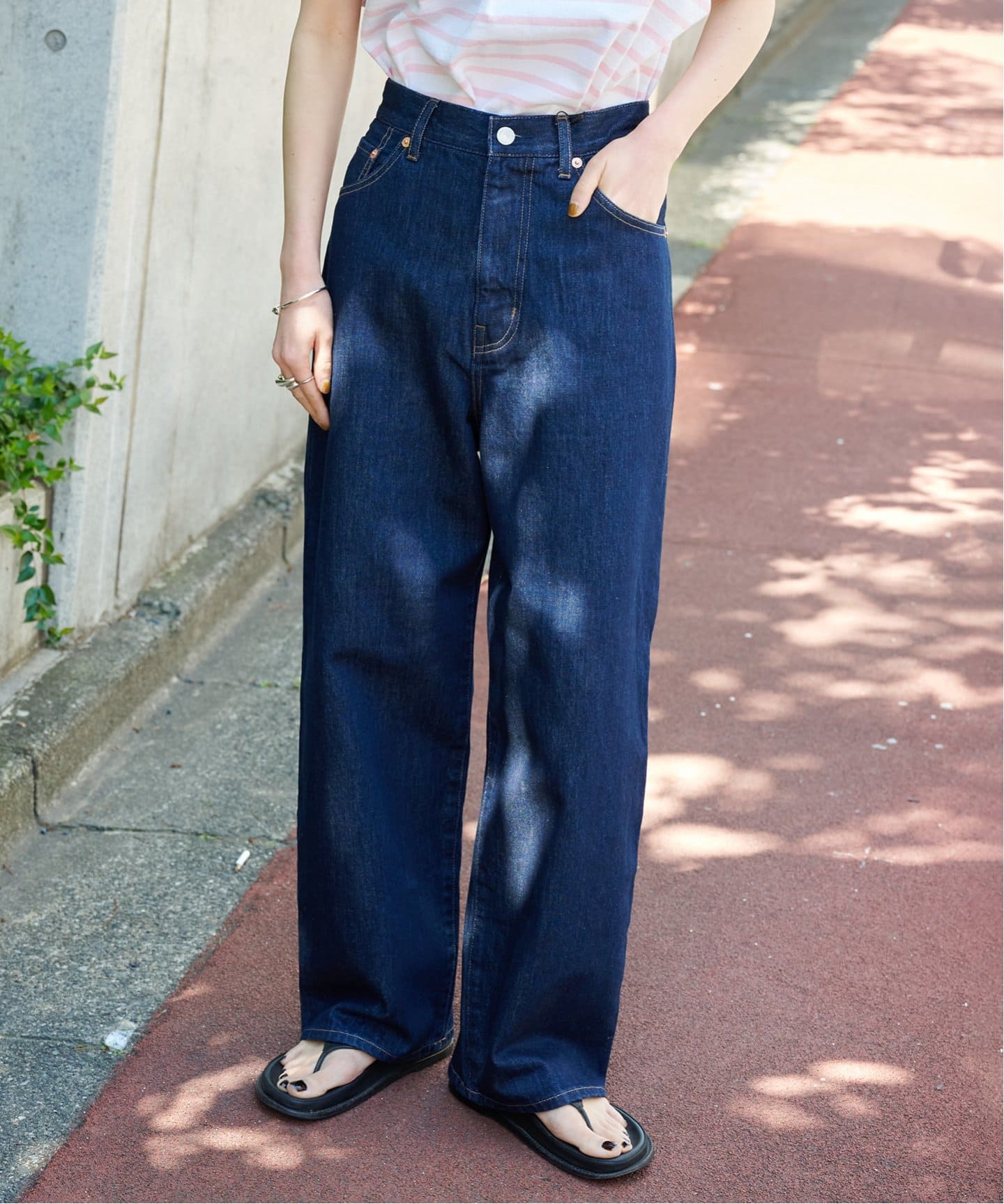 〝新品・未使用〟ULTライトデニムハイライズルーズ5PKT OUTDOOR PRODUCTS Usual Things｜追加4 ULTライトデニム