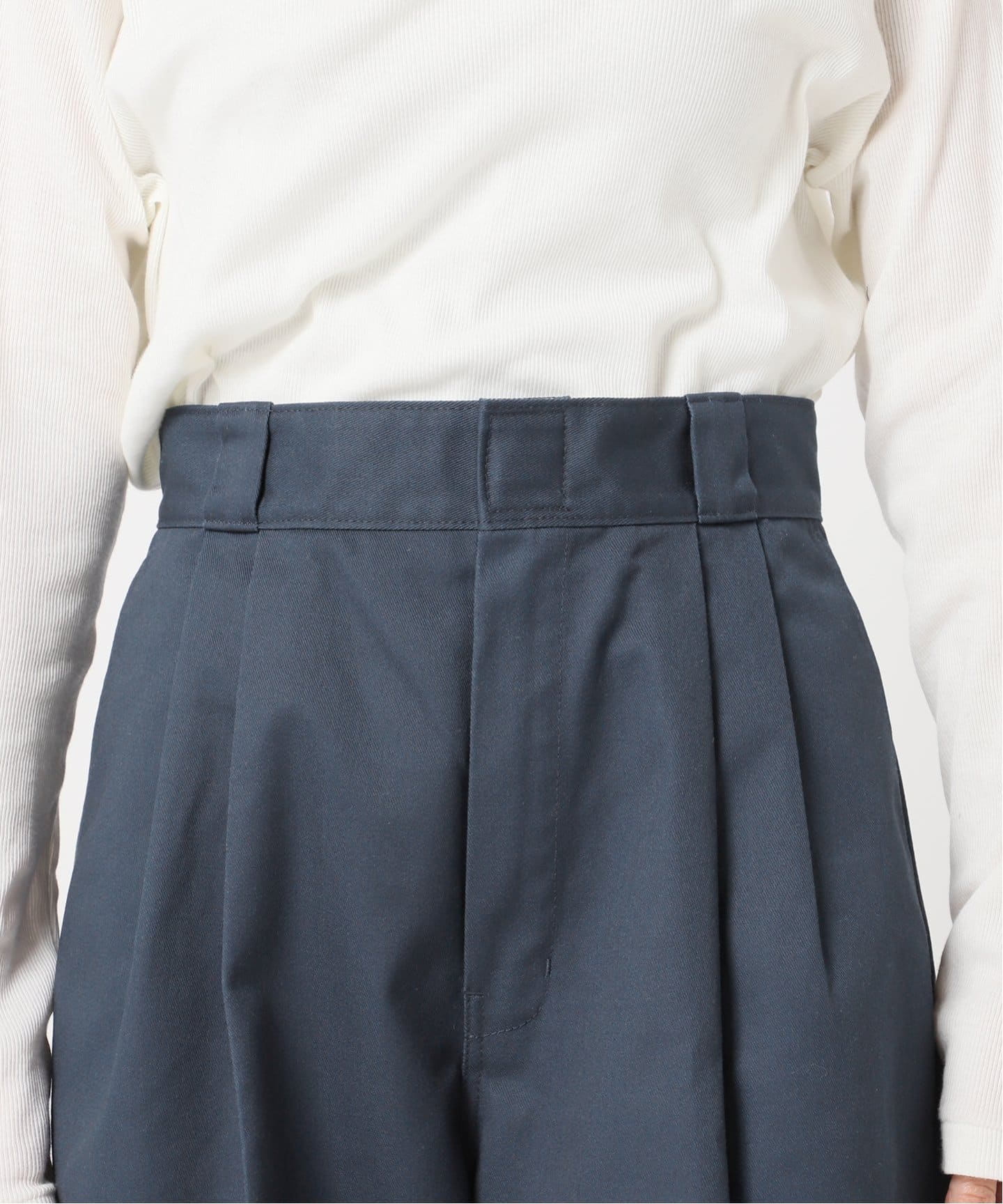 アウトドアプロダクツ Dickies ディッキーズ別注タックワイドパンツ 新品 セール】Dickies/ディッキーズ別注2タックワイドパンツ