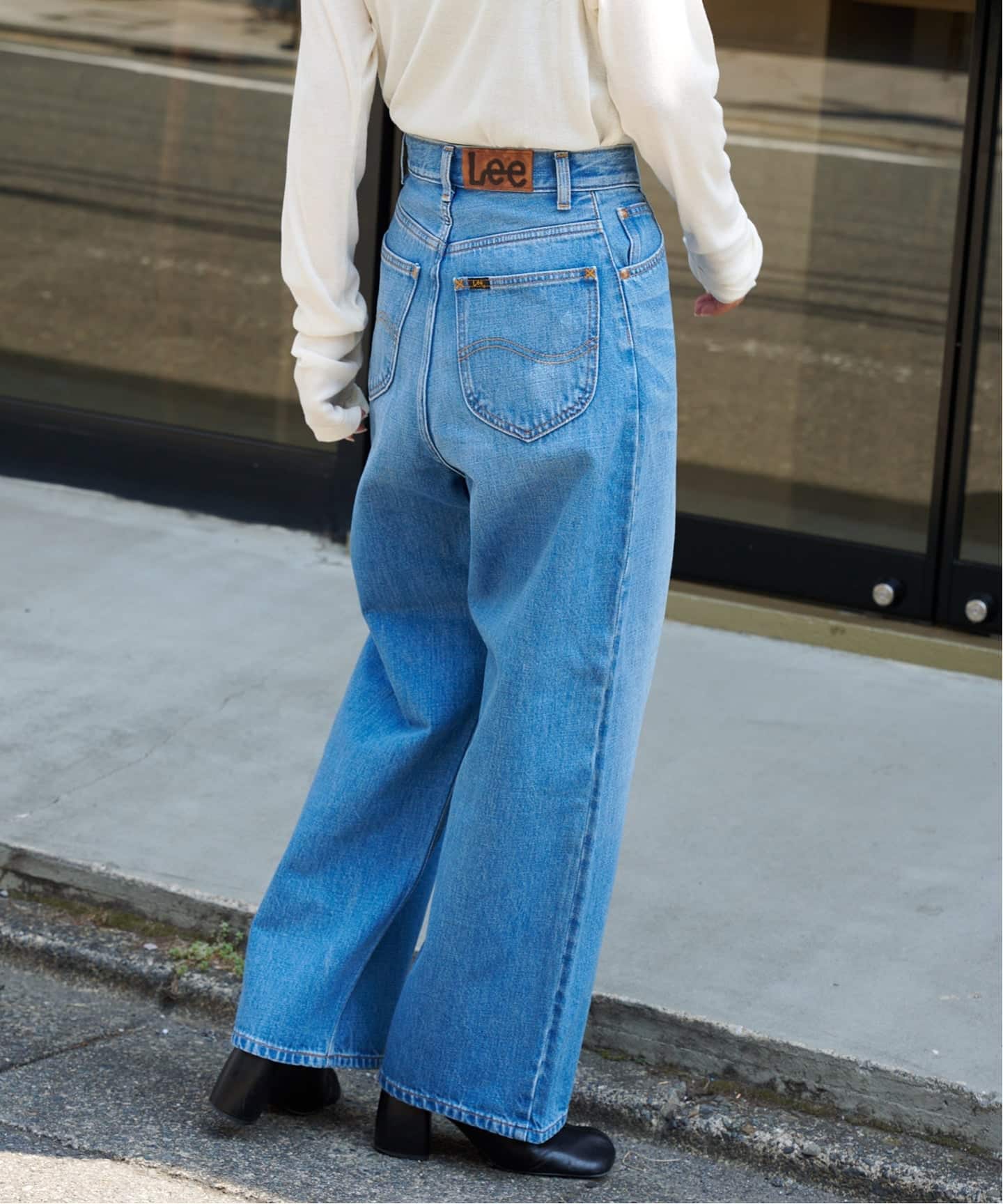 OUTDOOR PRODUCTS LEE ハイウエストルーズデニム M LEE 別注ハイウエストルーズデニム（デニムパンツ）｜OUTDOOR