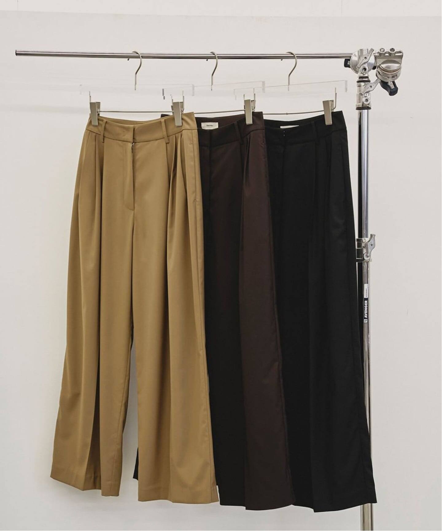 TODAYFUL Lightweight Tuck Trousers 12520704（スラックス
