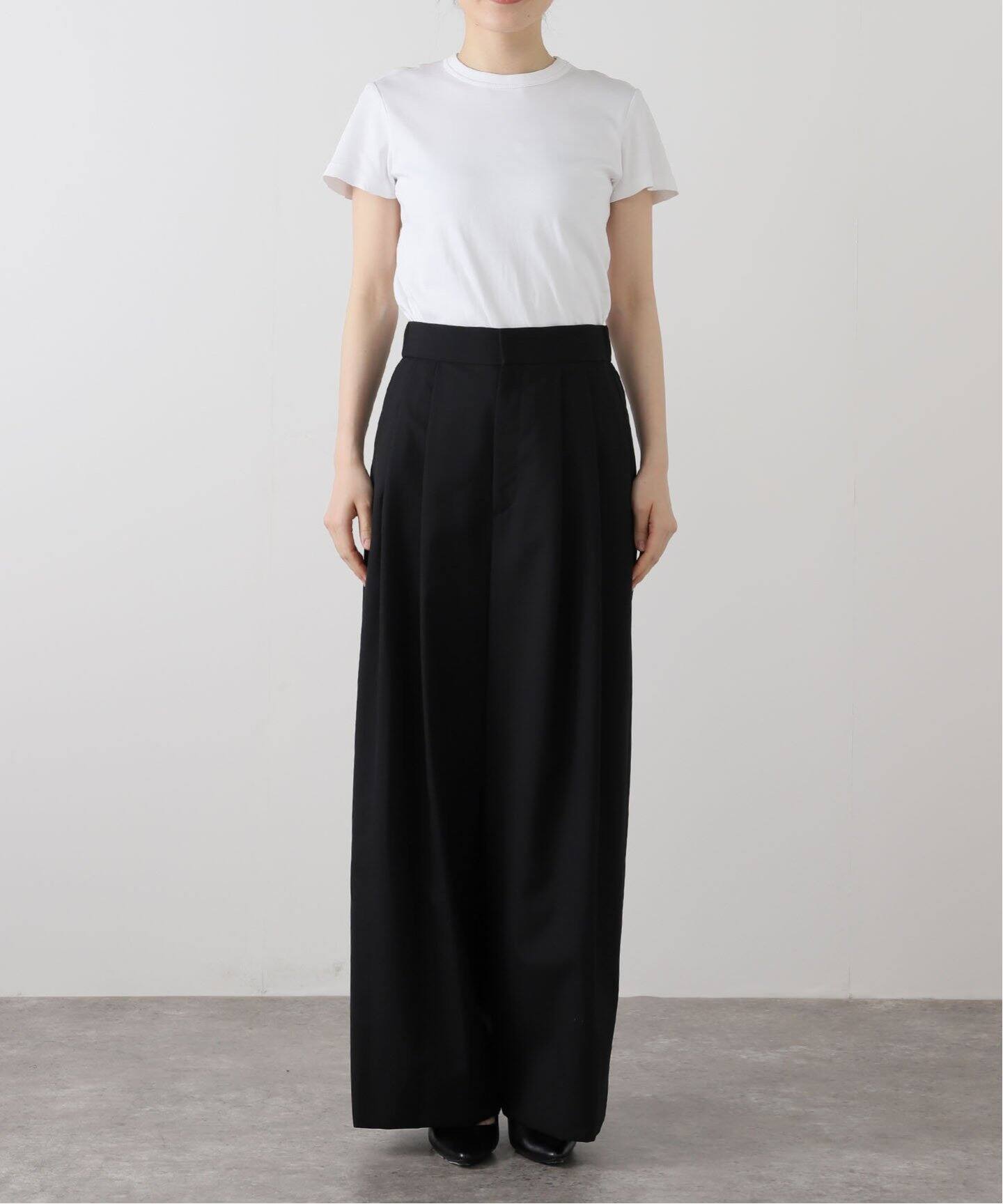 ATON WOOL TROPICAL WIDE EASY PANTS（スラックス）｜BOICE FROM