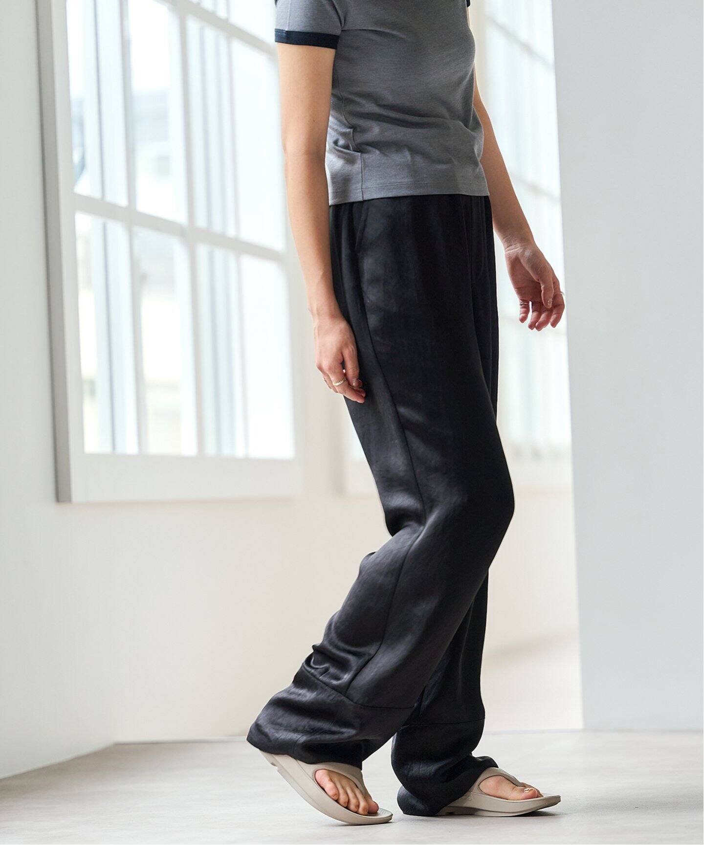 TODAYFUL Satin Easy Pants（スラックス）｜BOICE FROM BAYCREW