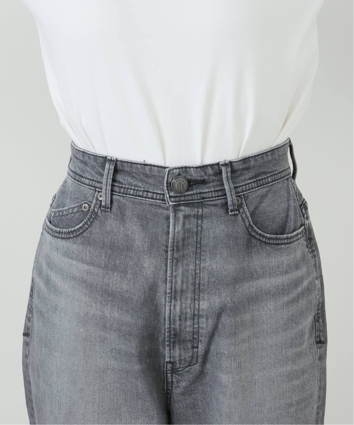 極美品 YANUK JOAN ルーズ ストレート デニム 22 ULG ルーズストレート
