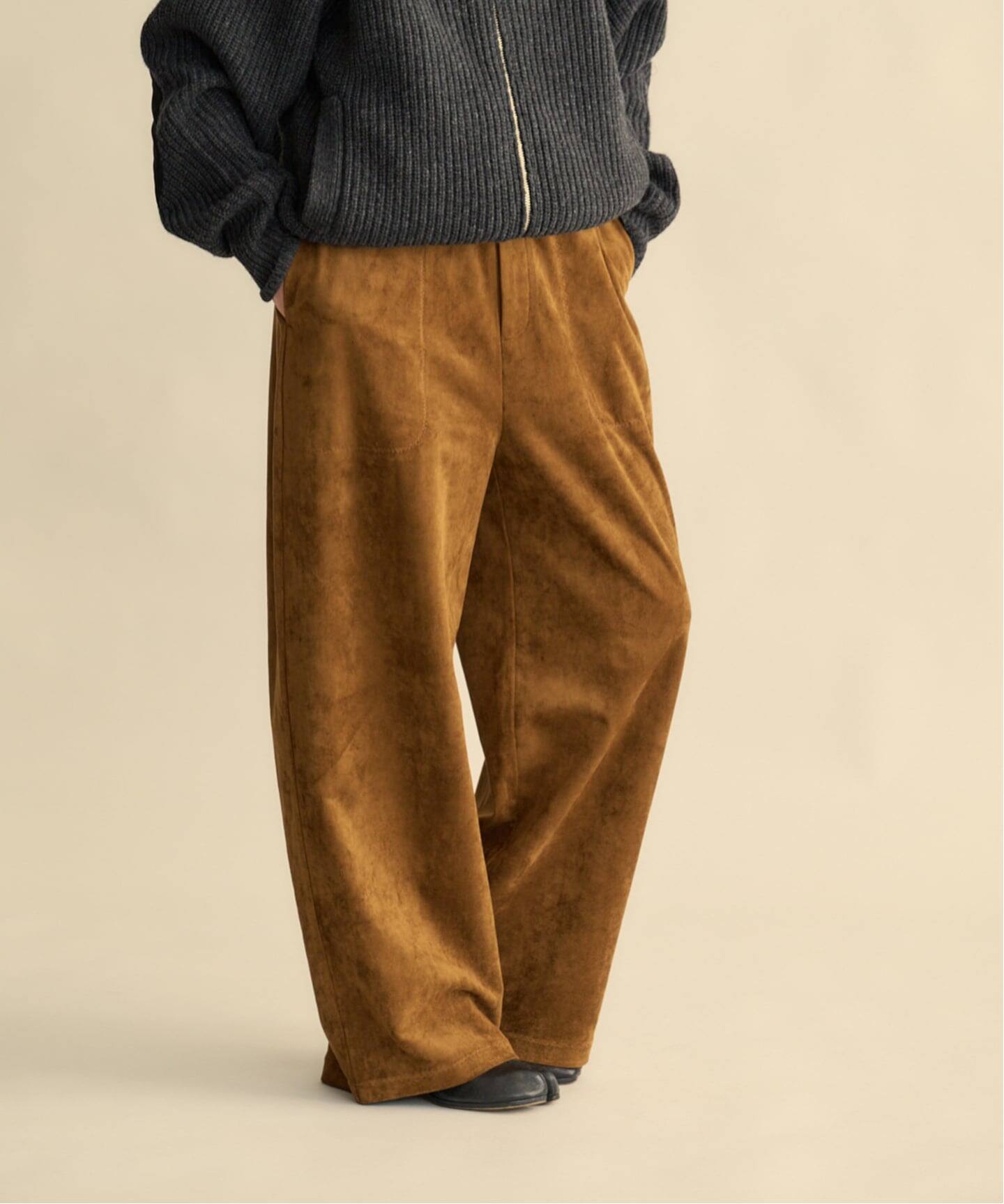 ETRETOKYO フェイクスウェードリラクシーパンツ ETRE TOKYO - フェイクスウェードリラクシーパンツ (DARK BROWN