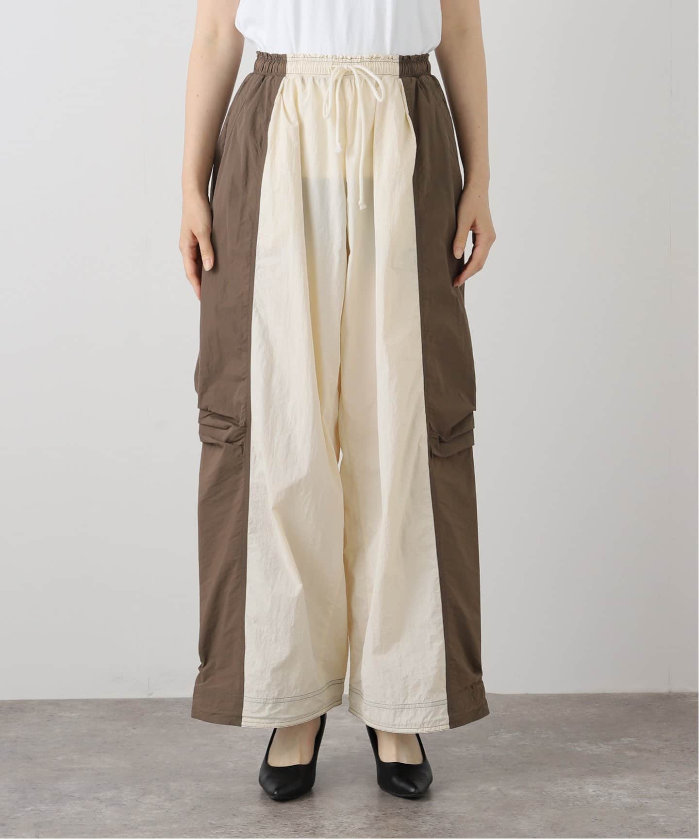 【anuke】Bicolor parachute pants 38size ànuke online store（アンヌーク） / Bicolor Parachute