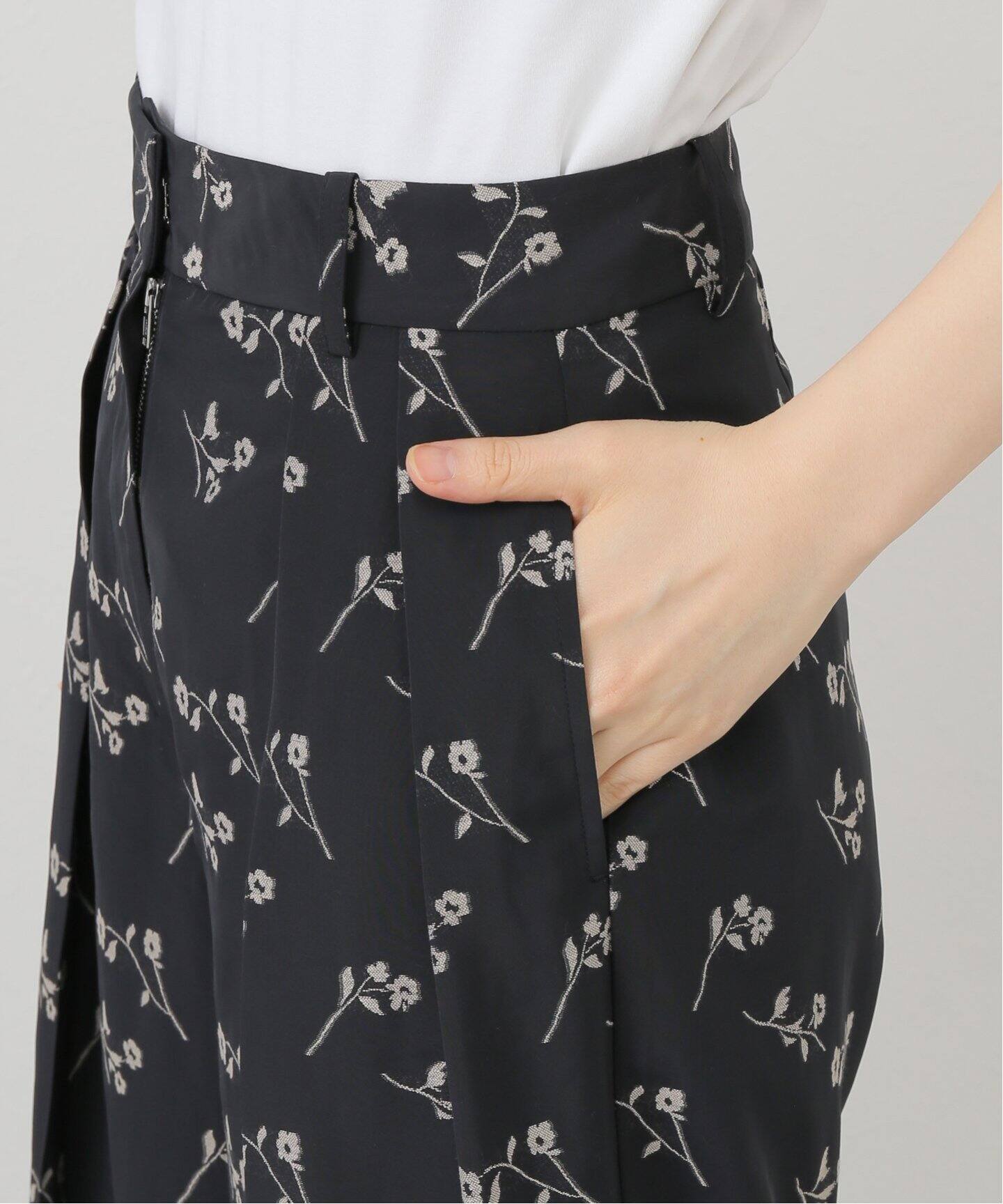 anuke Flower Jacquard Pants 62510717（スラックス）｜BOICE FROM